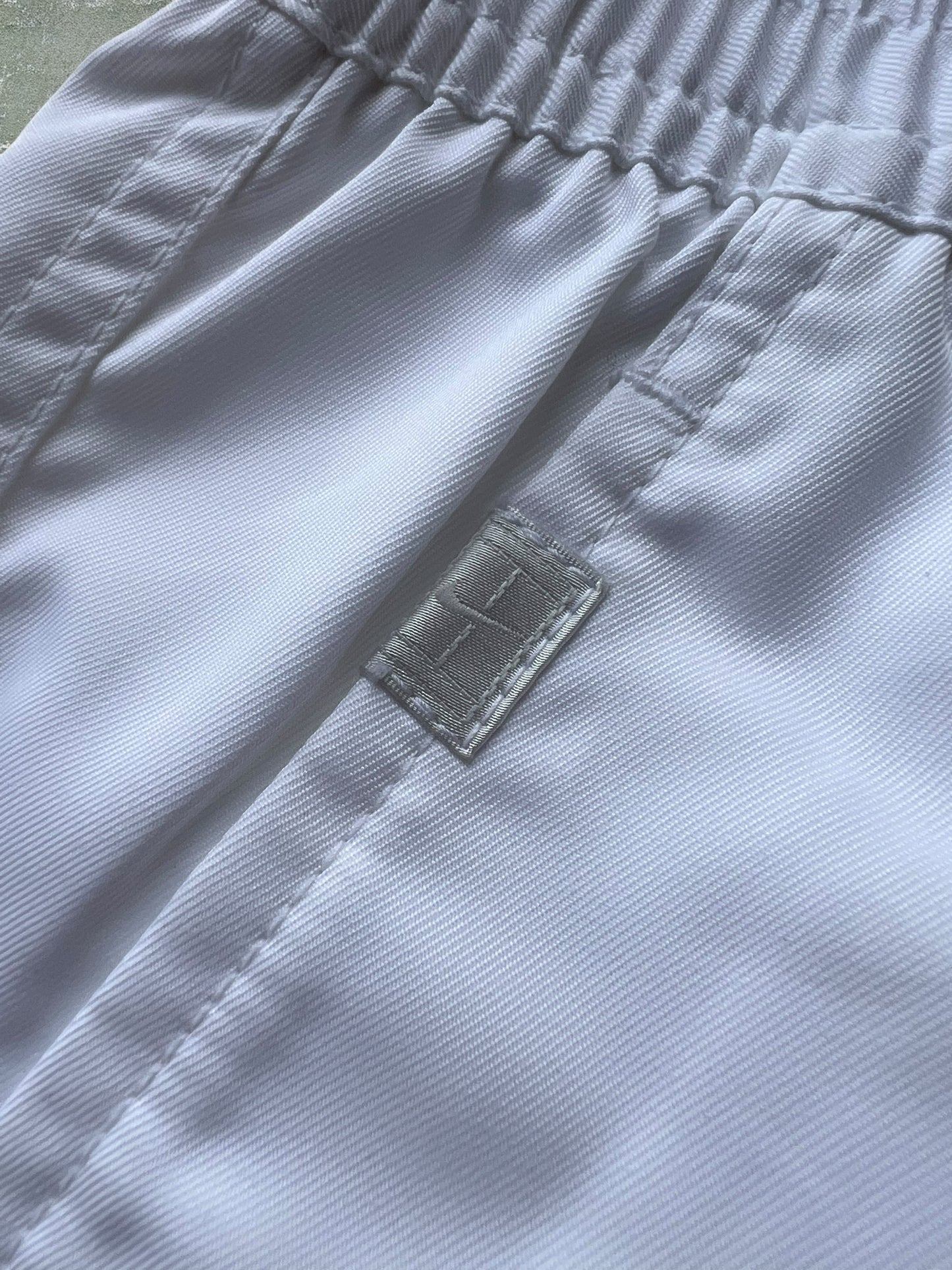 Early-2000s Nike Challenge Court Shorts (M)