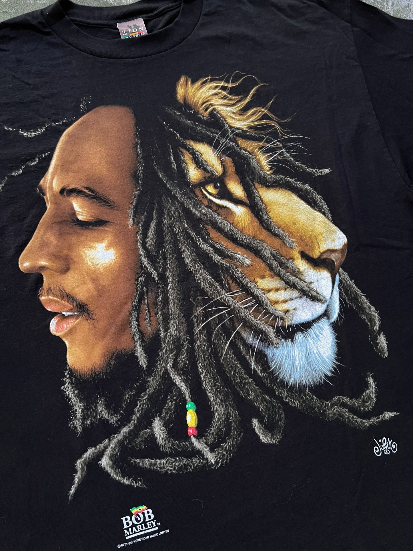 Late-90s/Early-2000s Bob Marley Lion Tee (XXL)