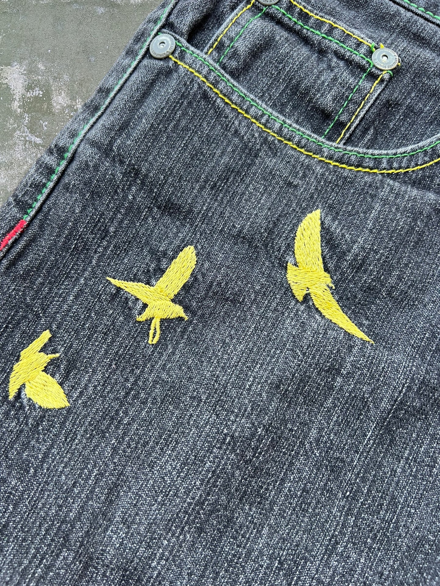 Early-2000s Design Lab Jean Shorts (38)
