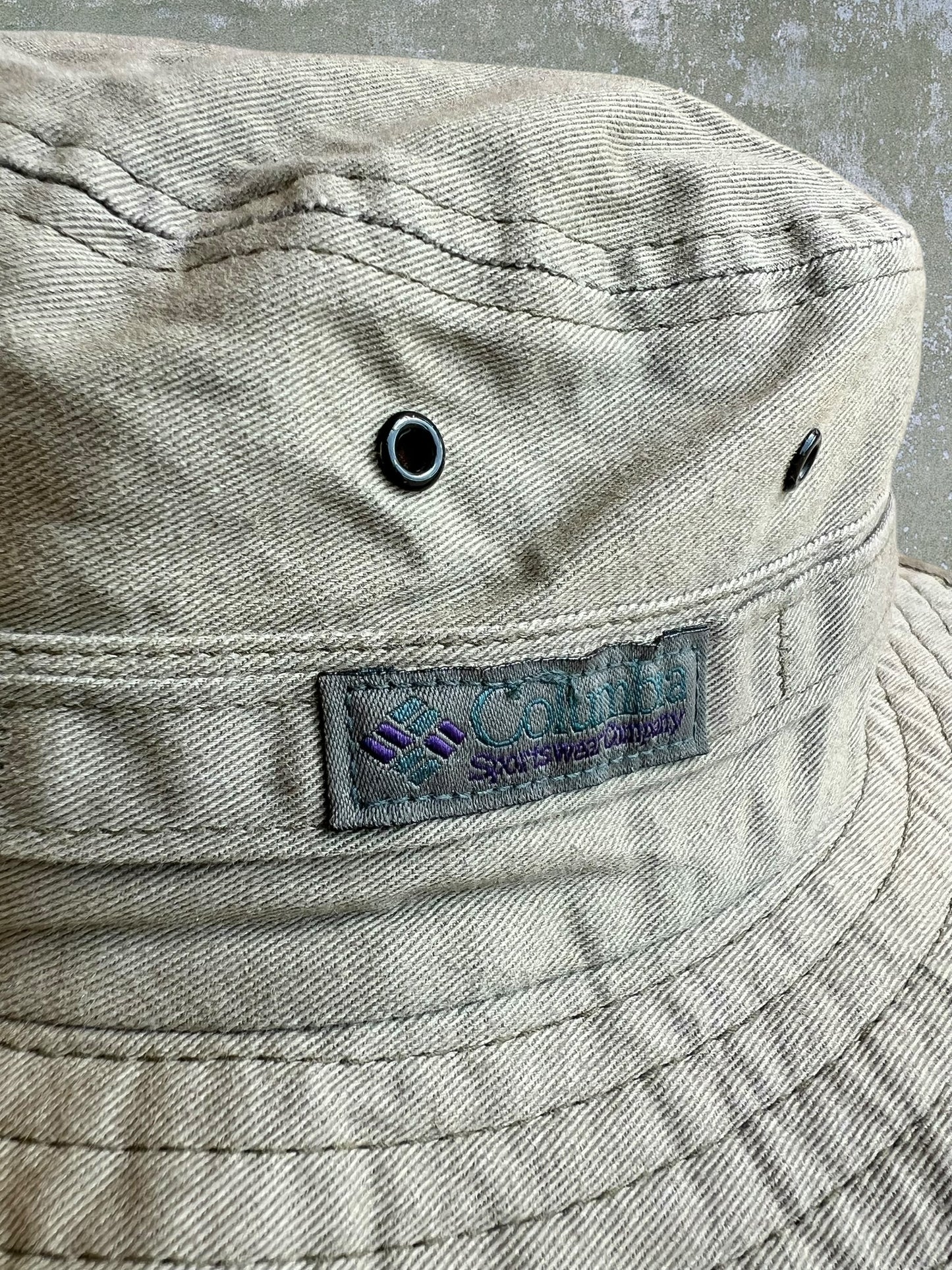 ‘80s/‘90s Columbia Bucket Hat (L)