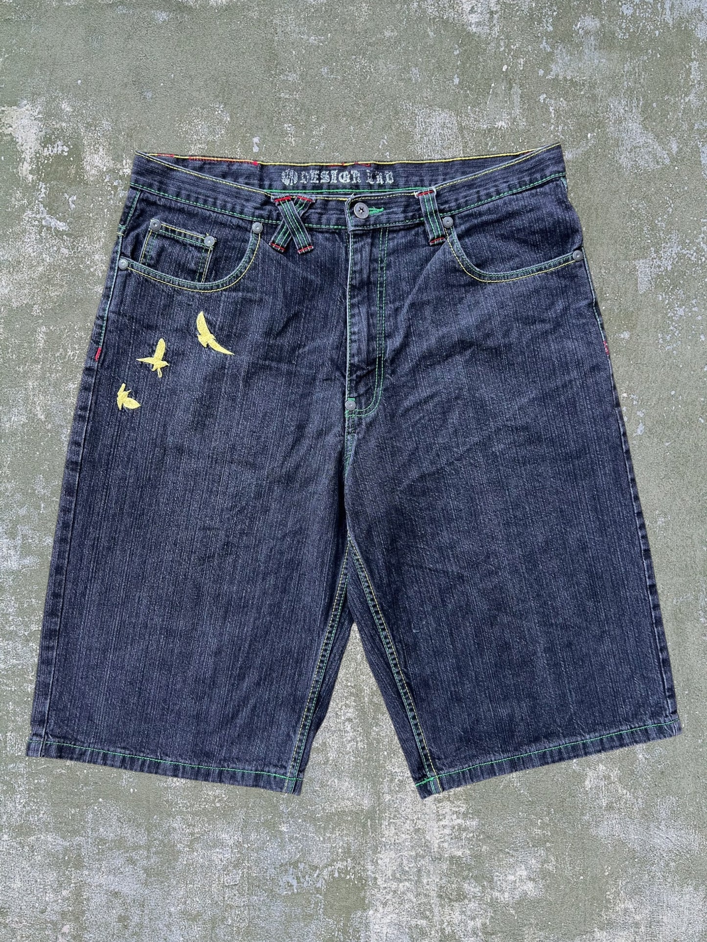 Early-2000s Design Lab Jean Shorts (38)
