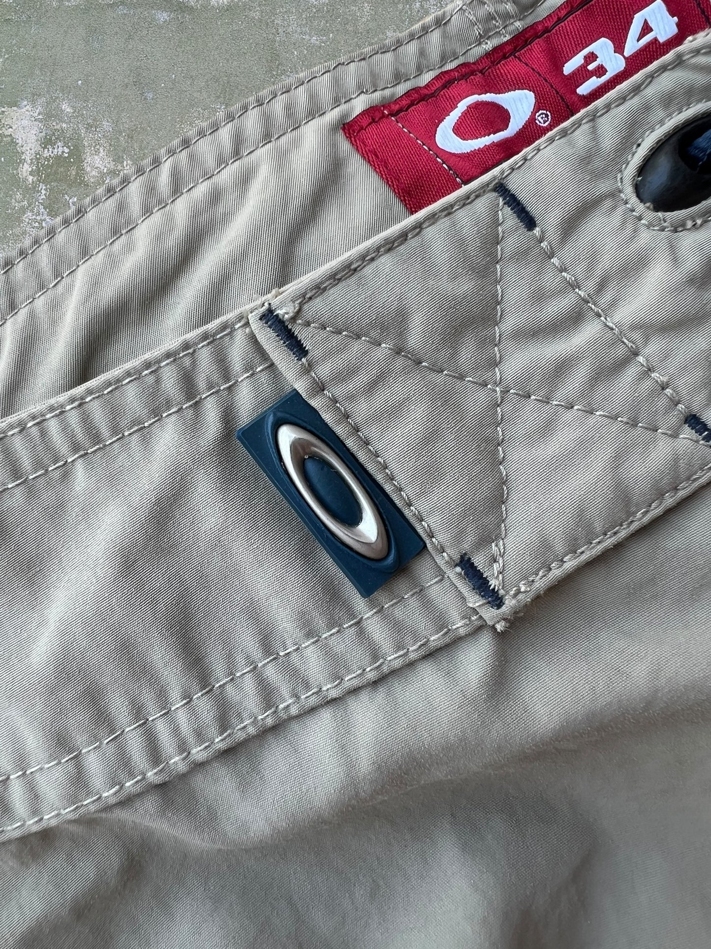 Early-2000s Oakley Board Shorts (34)