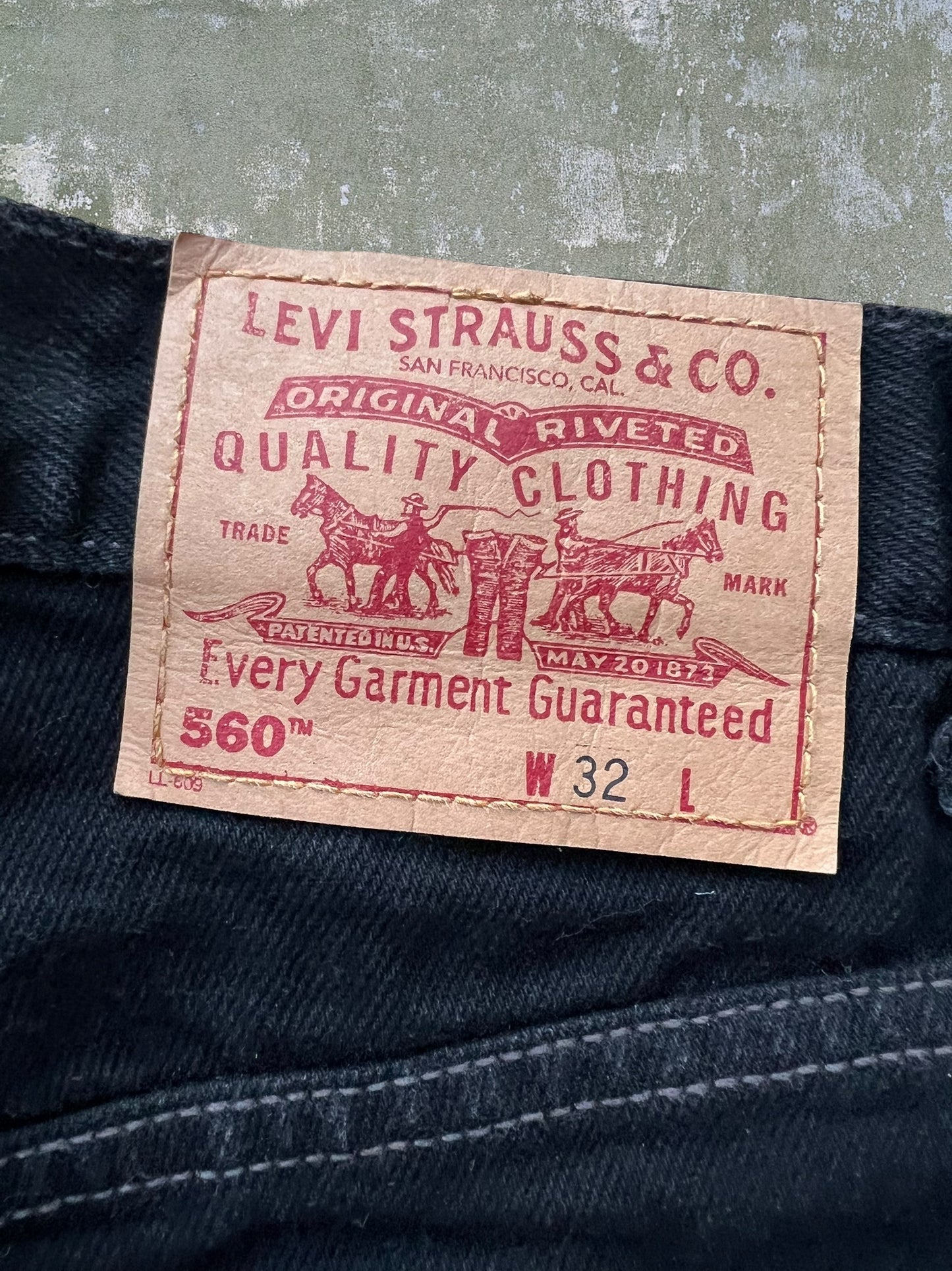 Late-90s Levi’s 560 Jean Shorts (32) (New With Tags)