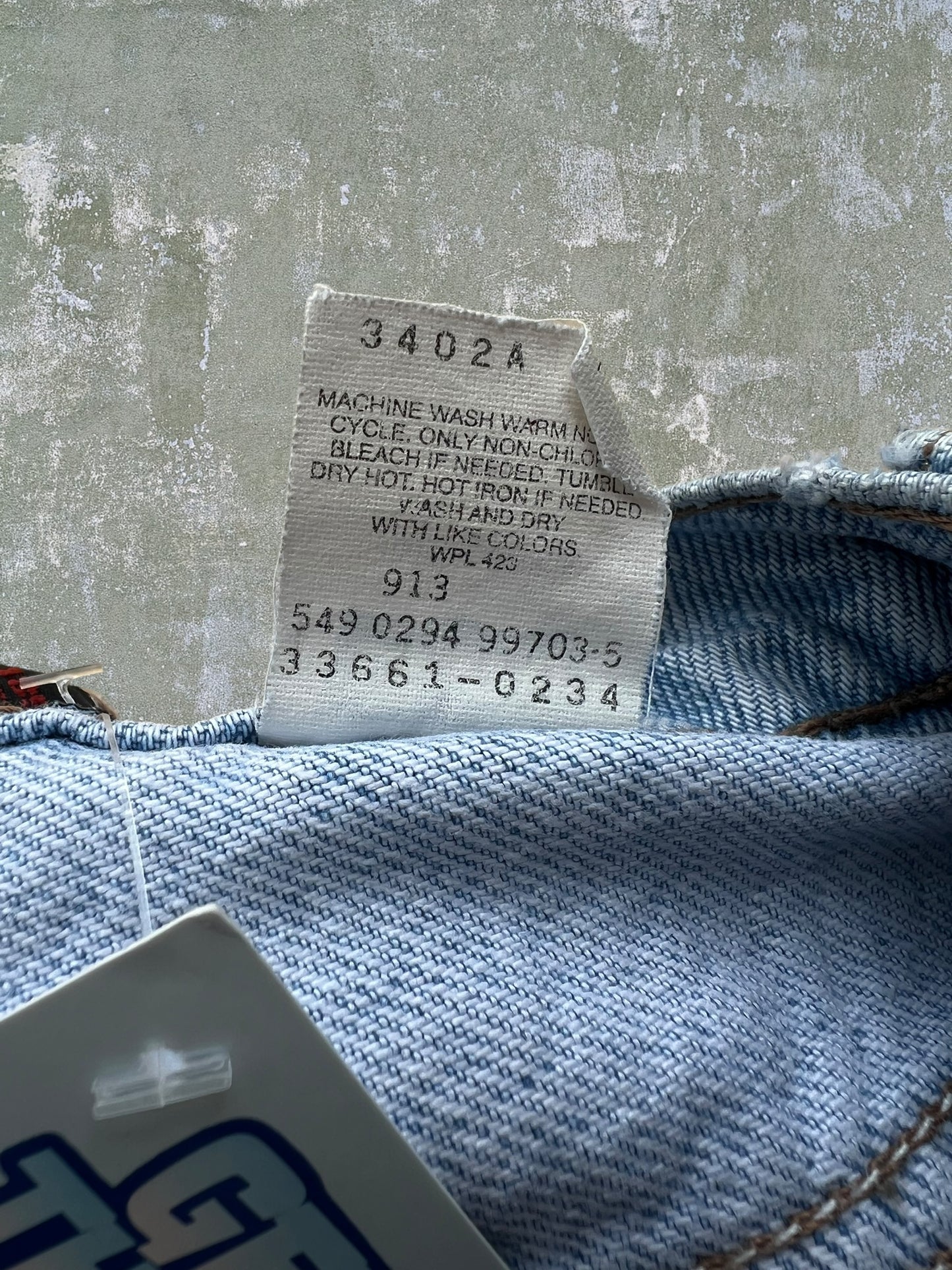 ‘90s Levi’s Silver Tab Jean Shorts (36)