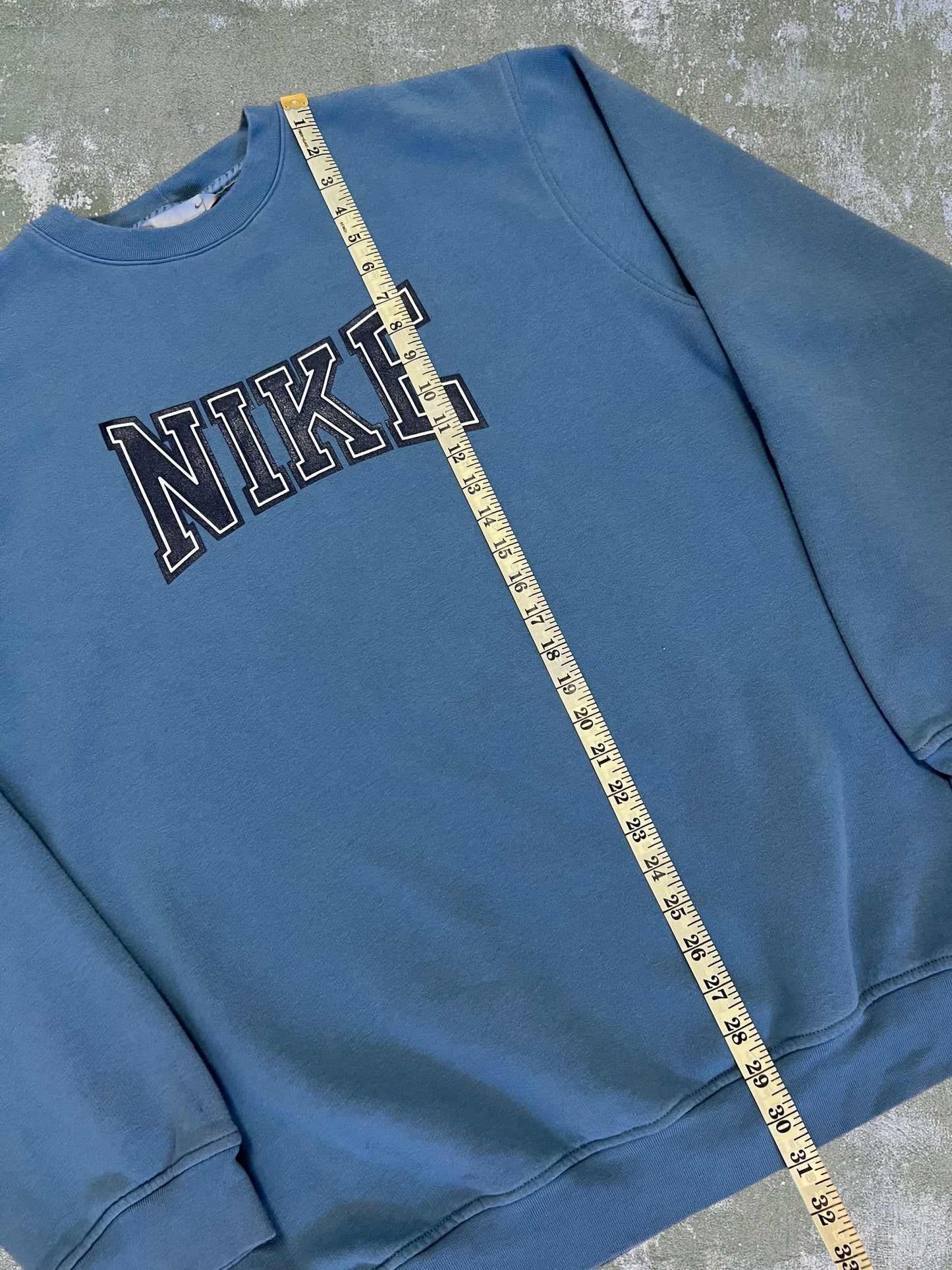 Early-2000s Nike Crewneck (XL)