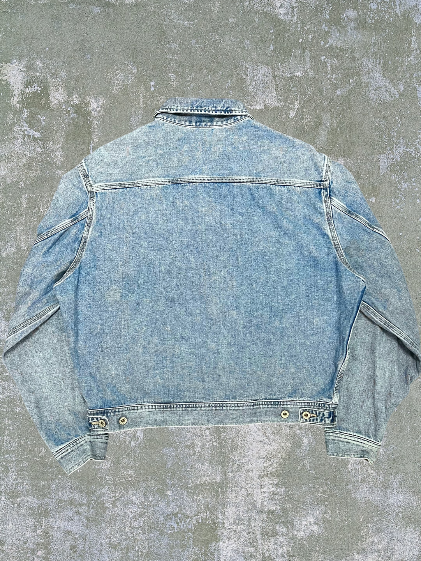 ‘90s Guess Jeans Denim Jacket (L)