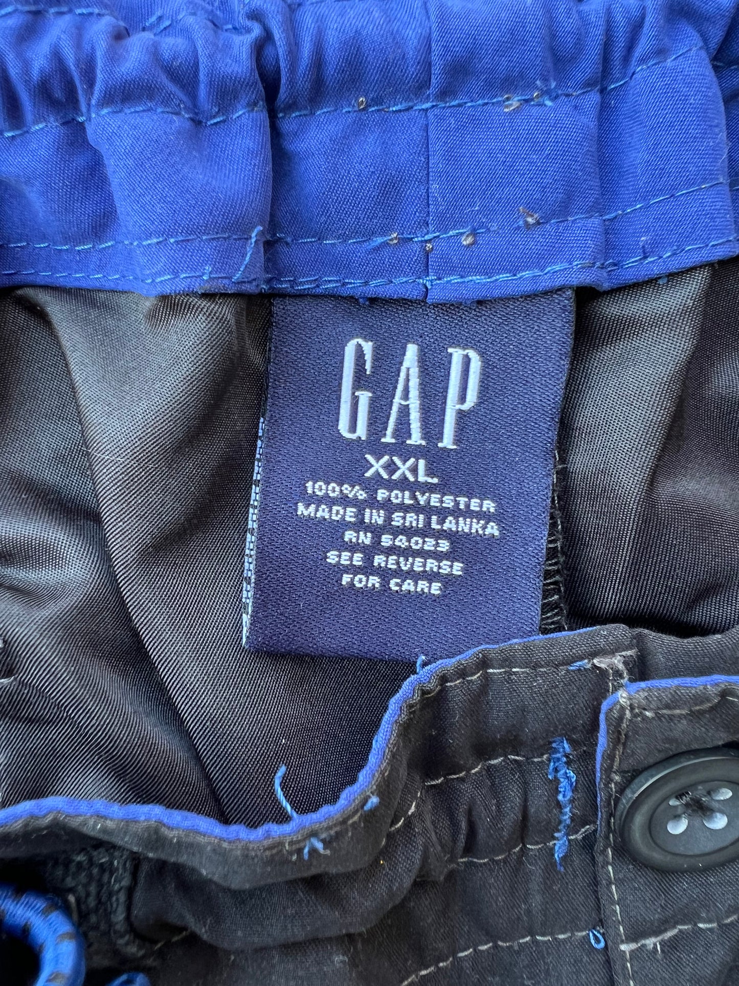 2000 Gap Cargo Capri Pants (XXL)