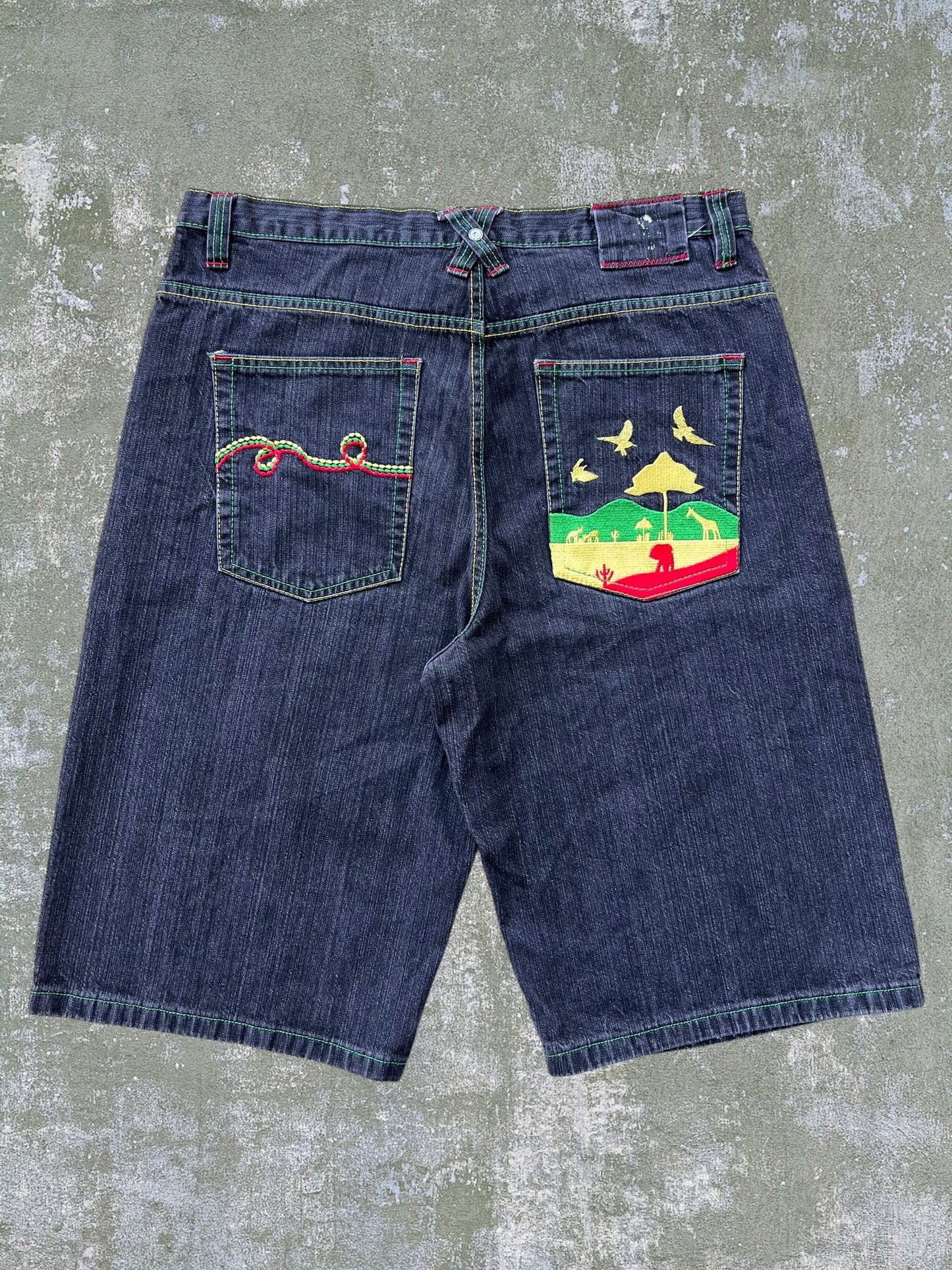 Early-2000s Design Lab Jean Shorts (38)