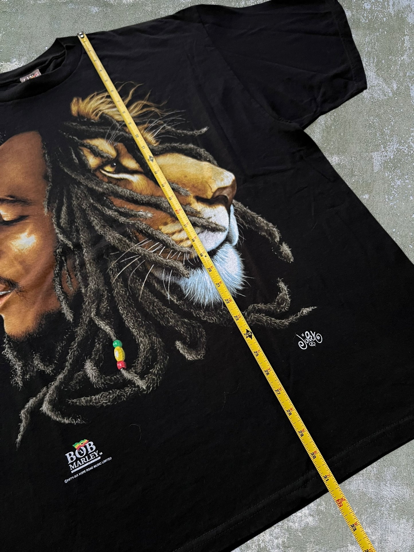 Late-90s/Early-2000s Bob Marley Lion Tee (XXL)