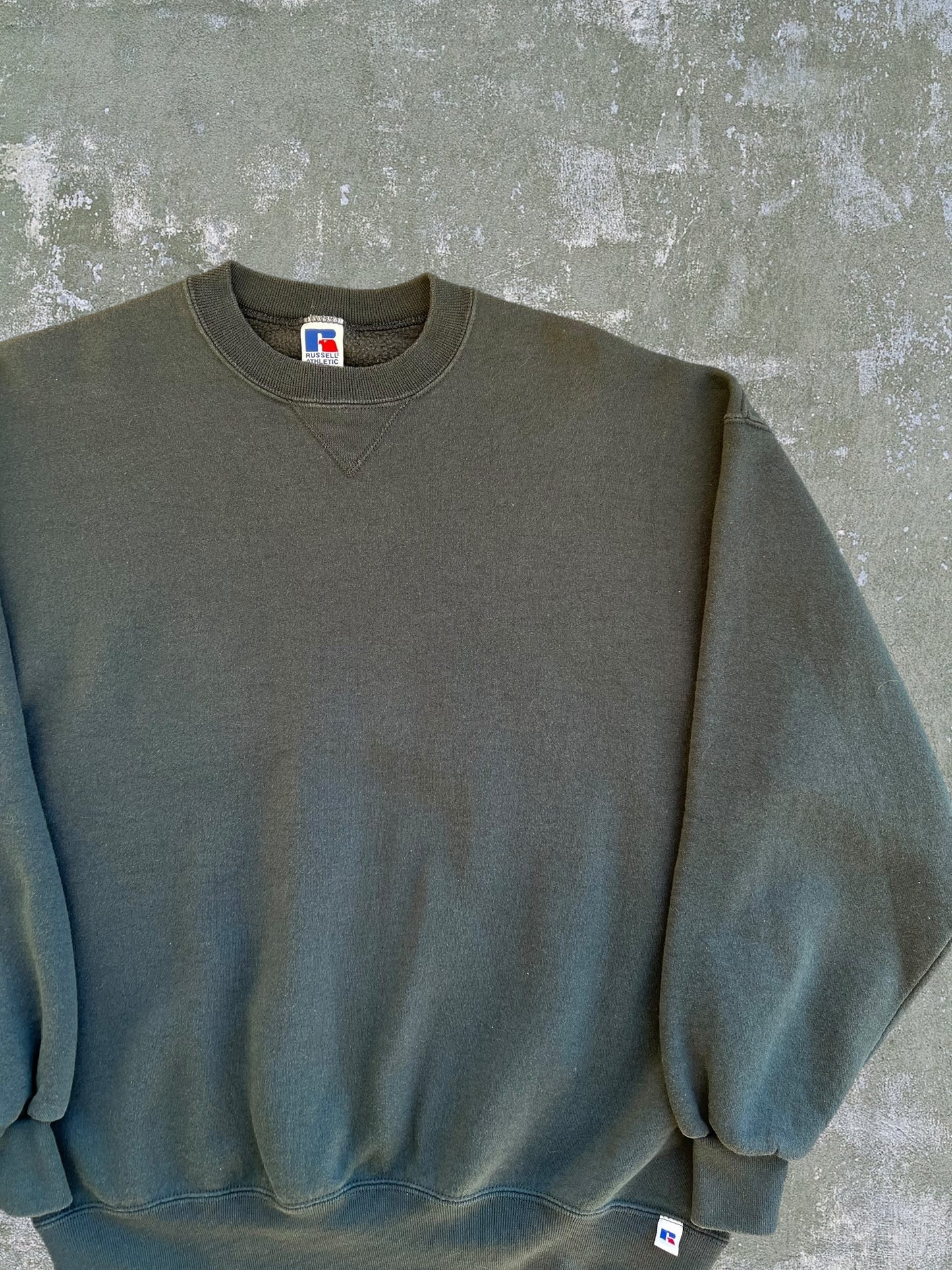 ‘90s Russell Athletic Crewneck (XL)
