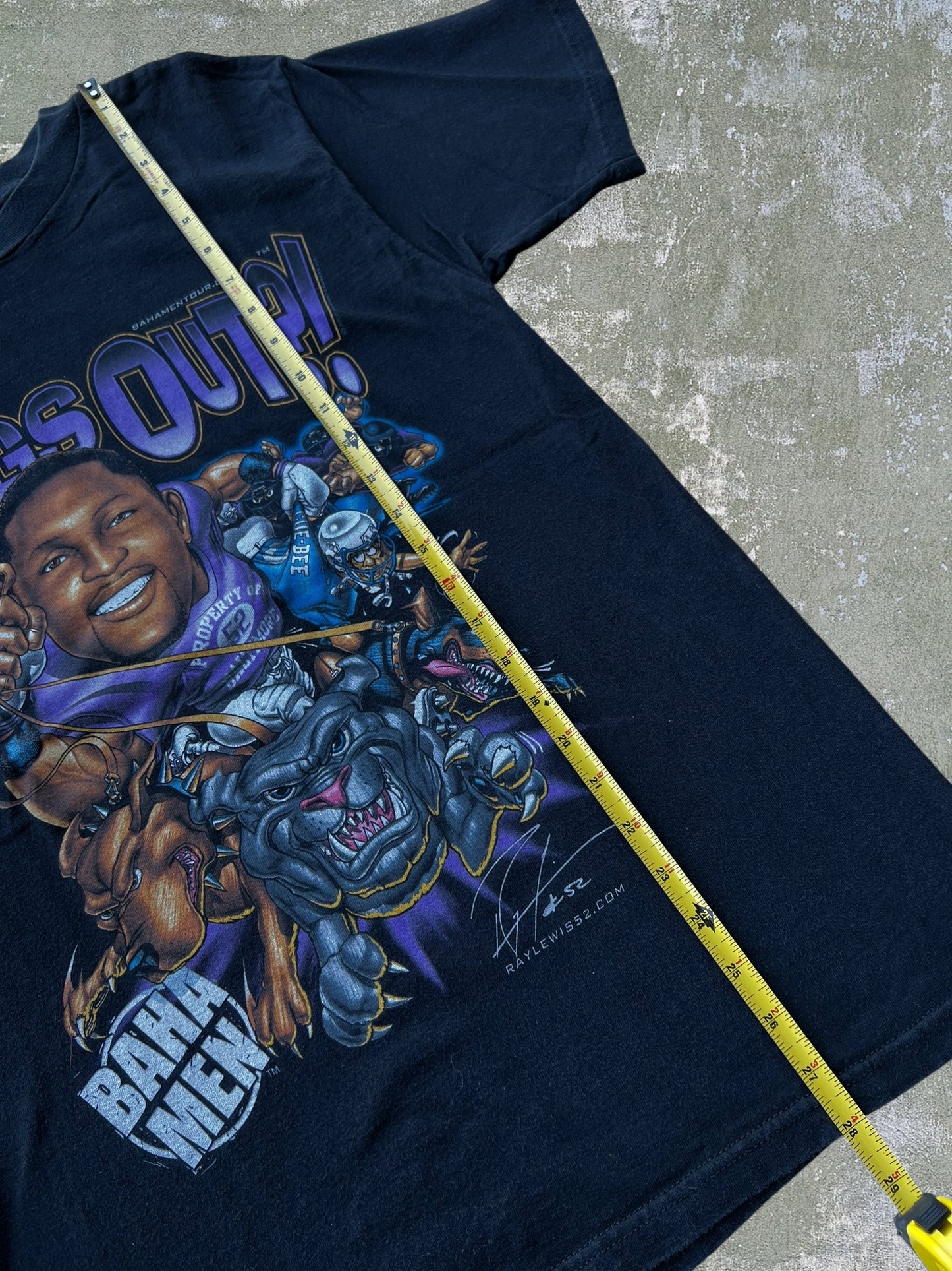 2000 Baltimore Ravens Ray Lewis “Who Let The Dogs Out” Tee (M)