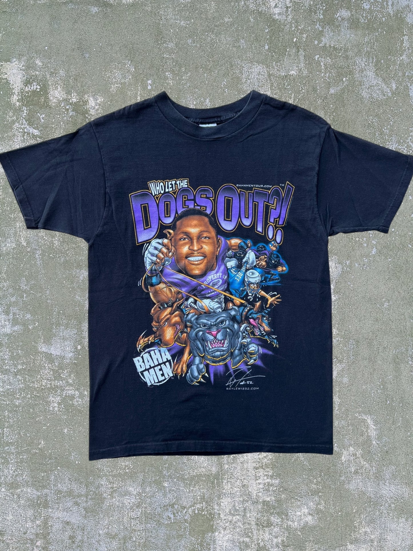 2000 Baltimore Ravens Ray Lewis “Who Let The Dogs Out” Tee (M)