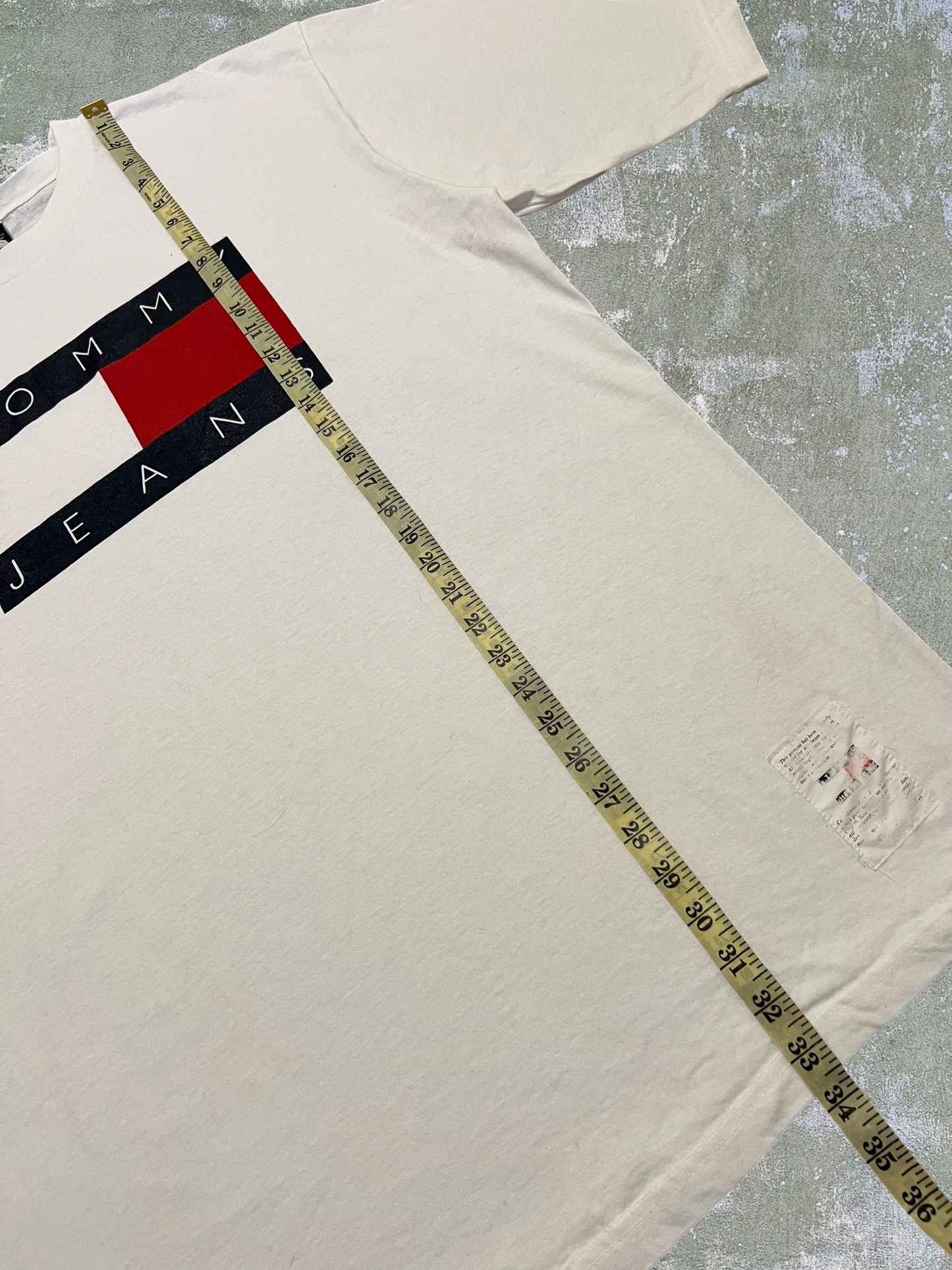 ‘90s Tommy Jeans Tee (XXL)
