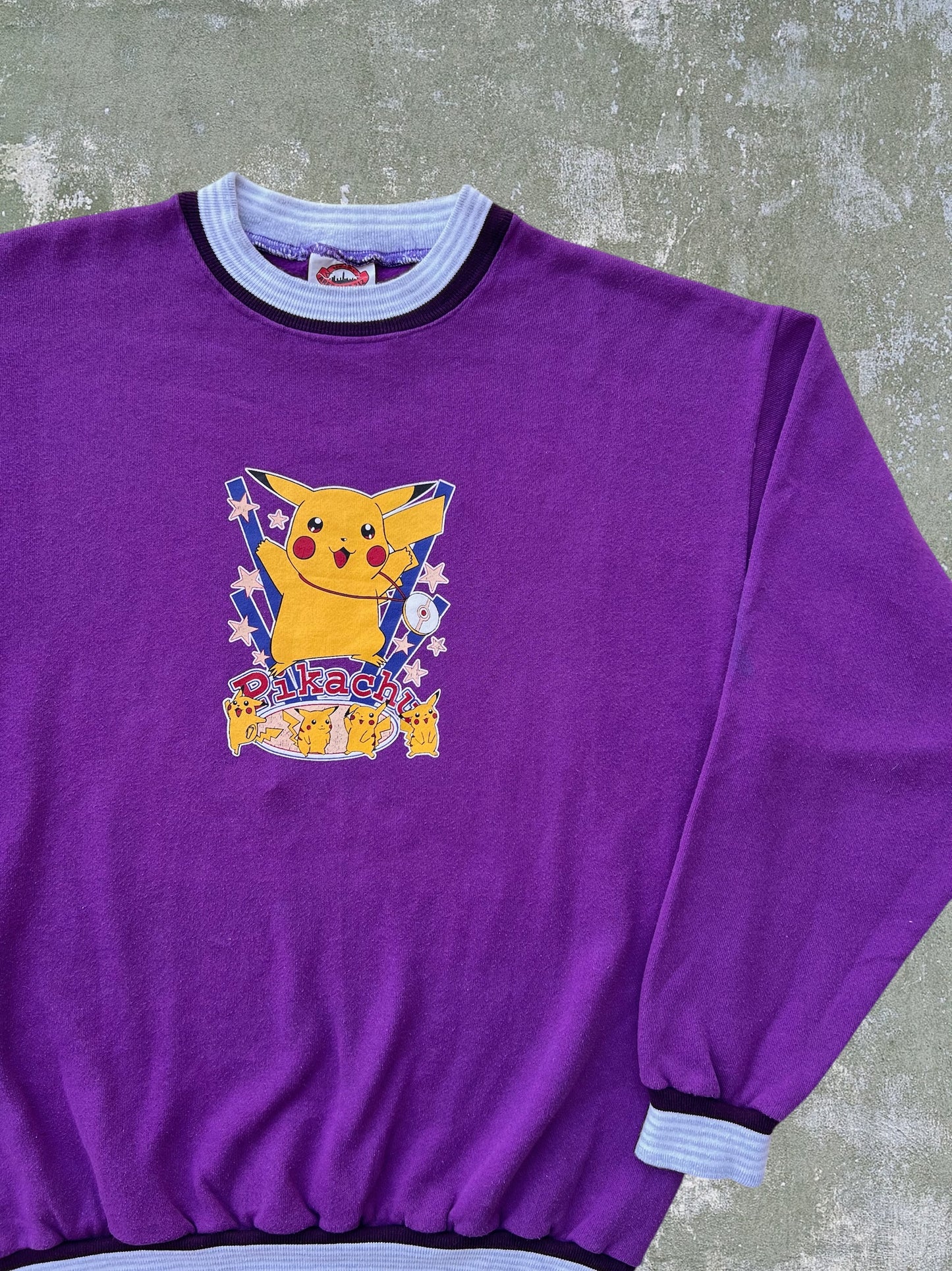 ‘90s Pikachu Pokémon Crewneck (XL)