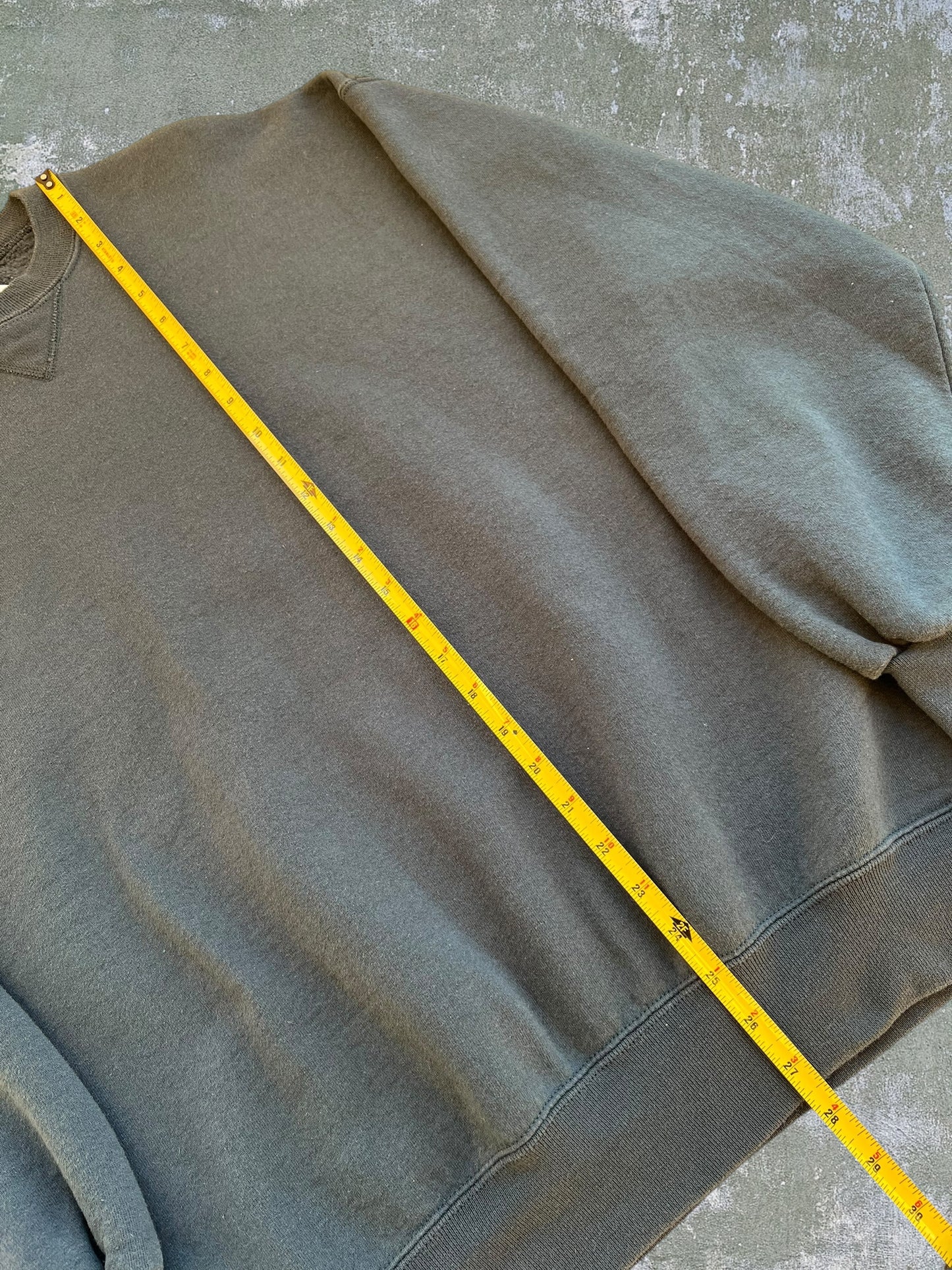‘90s Russell Athletic Crewneck (XL)