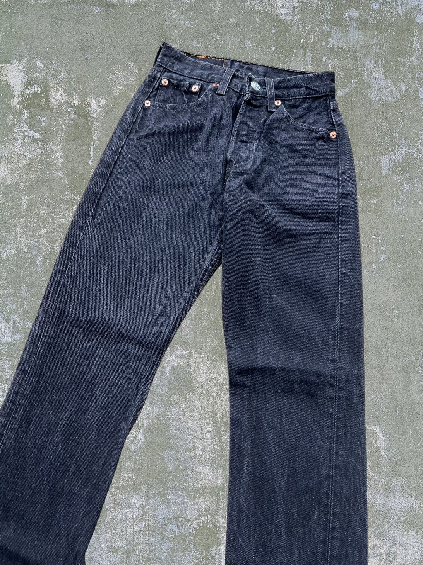 ‘90s Levi’s 501 Jeans (24x30)