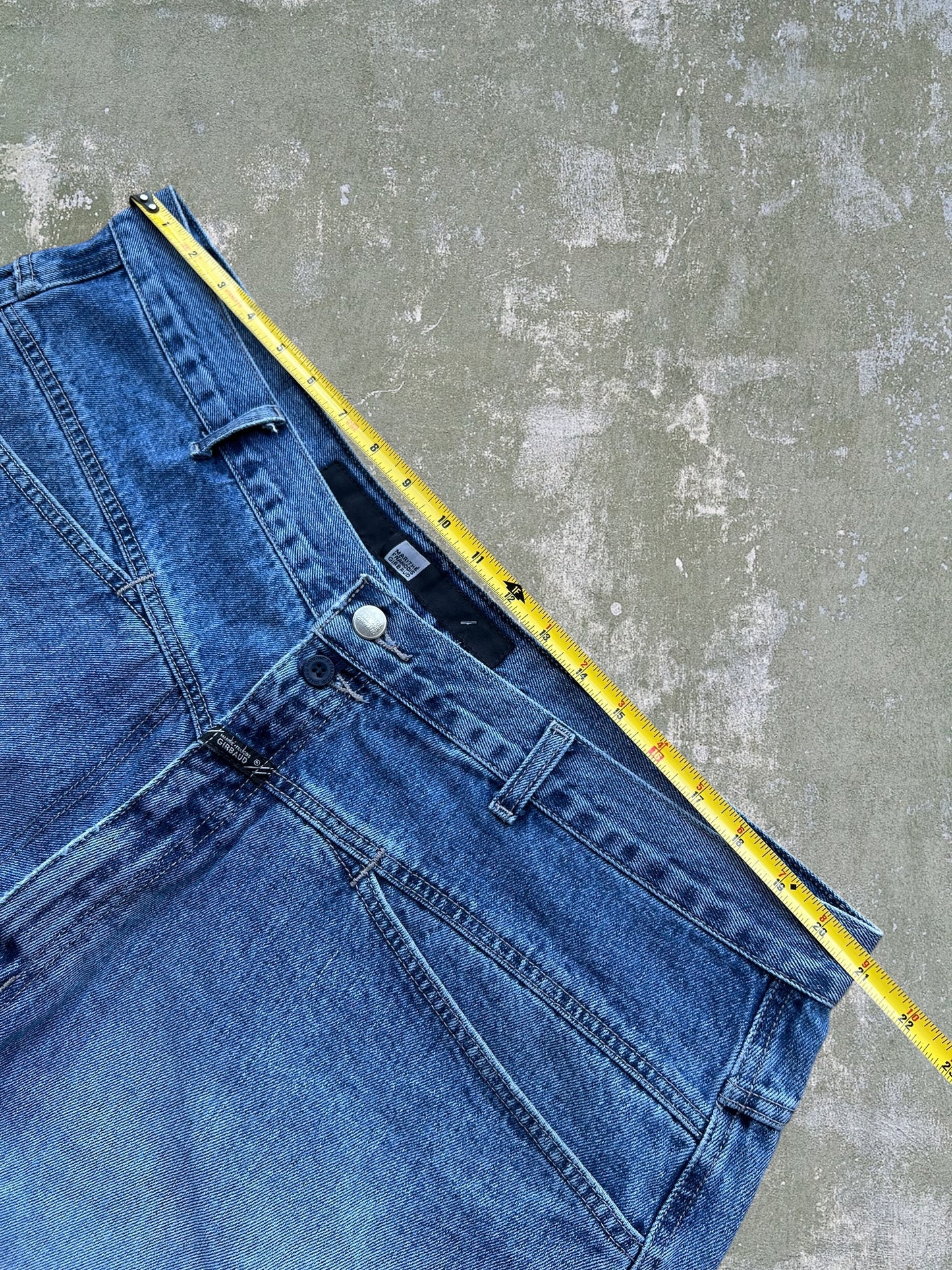 Early-2000s Marithe Francois Girbaud Jean Shorts (42)