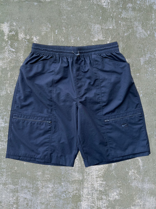 Early-2000s Nike Woven Cargo Shorts (L)