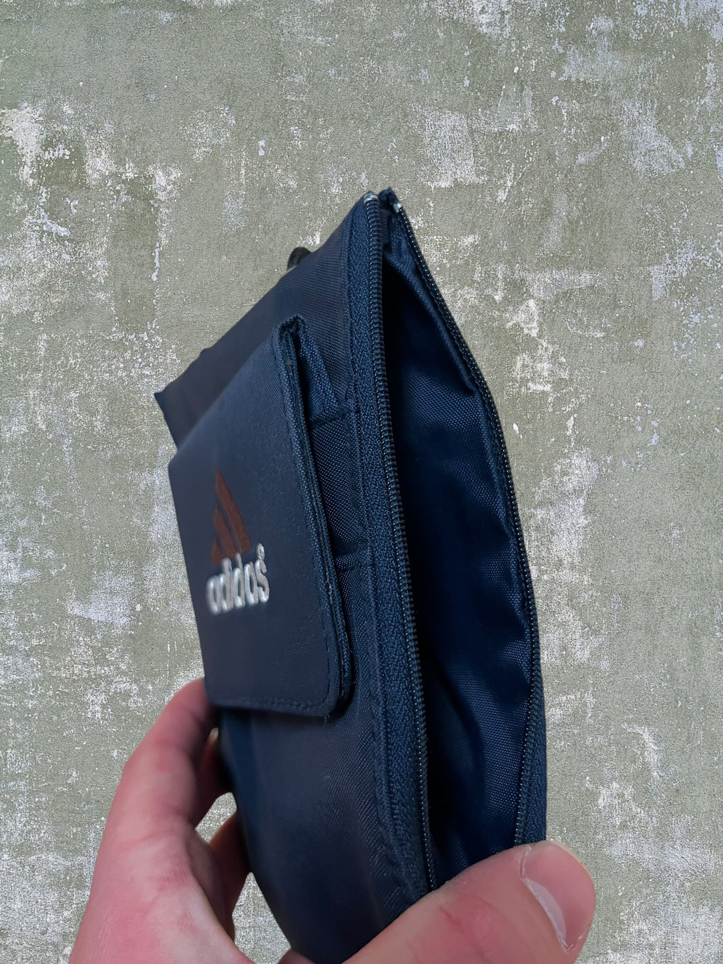 ‘90s Adidas Shoulder Bag