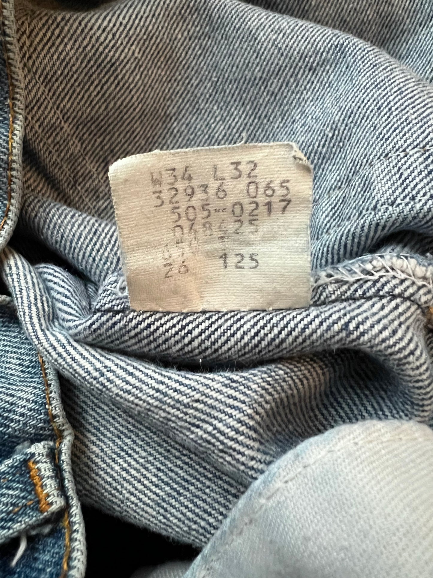 ‘80s/‘90s Levi’s 505 Jeans (34x32)