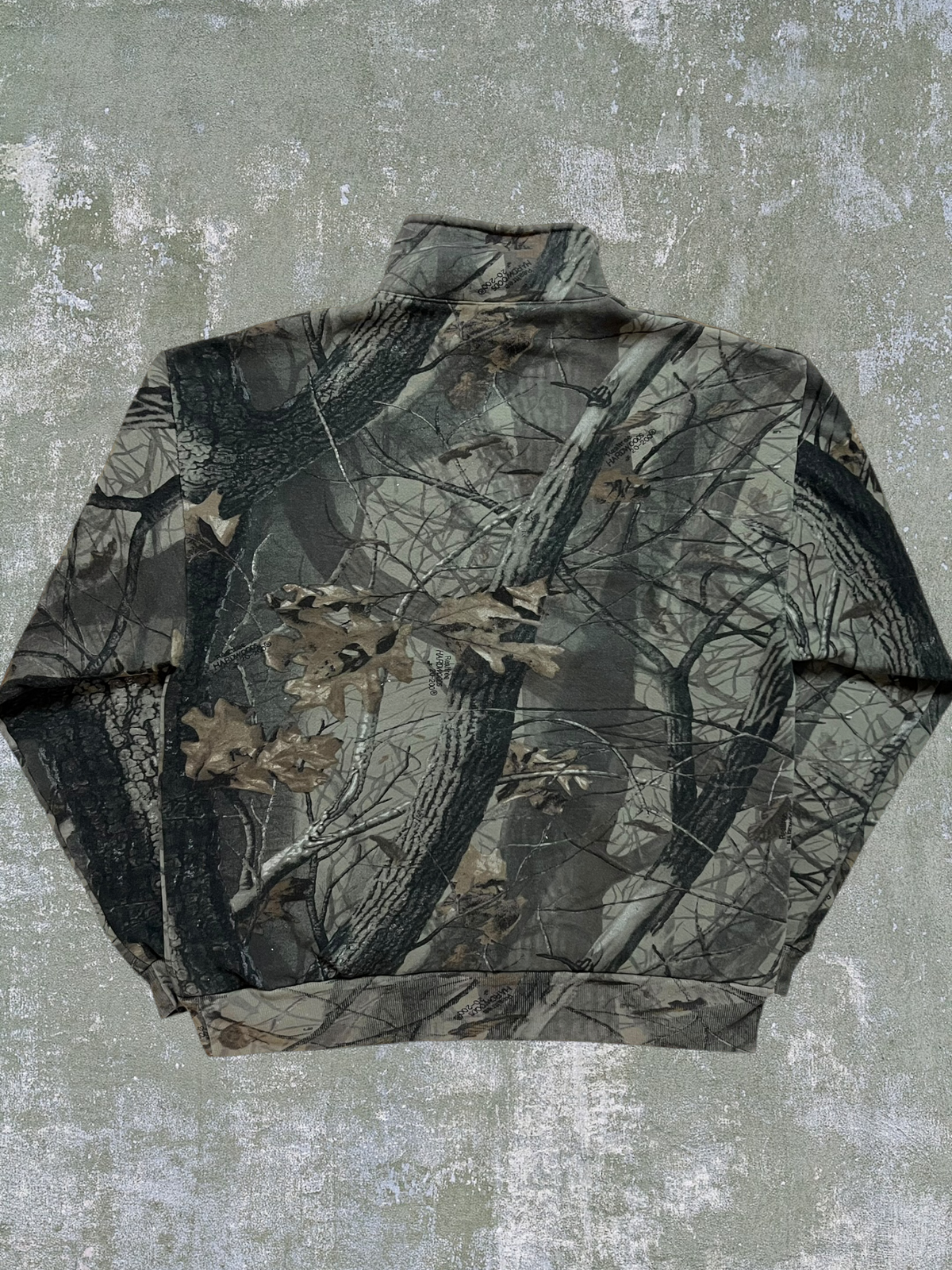 ‘90s RealTree Camo Quarter Zip Sweatshirt (L)