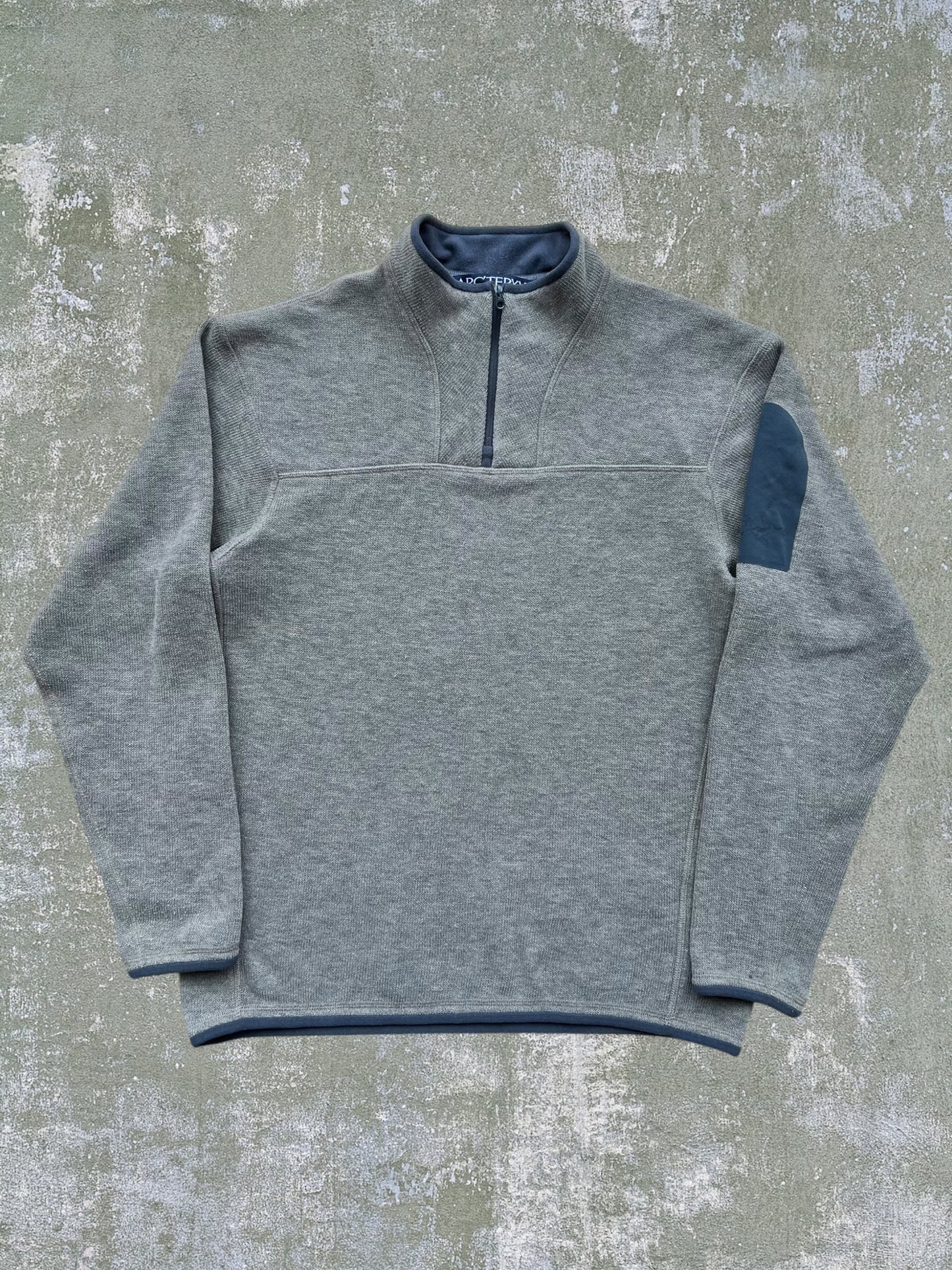 Early-2000s Arc’teryx Covert Fleece Pullover (M)