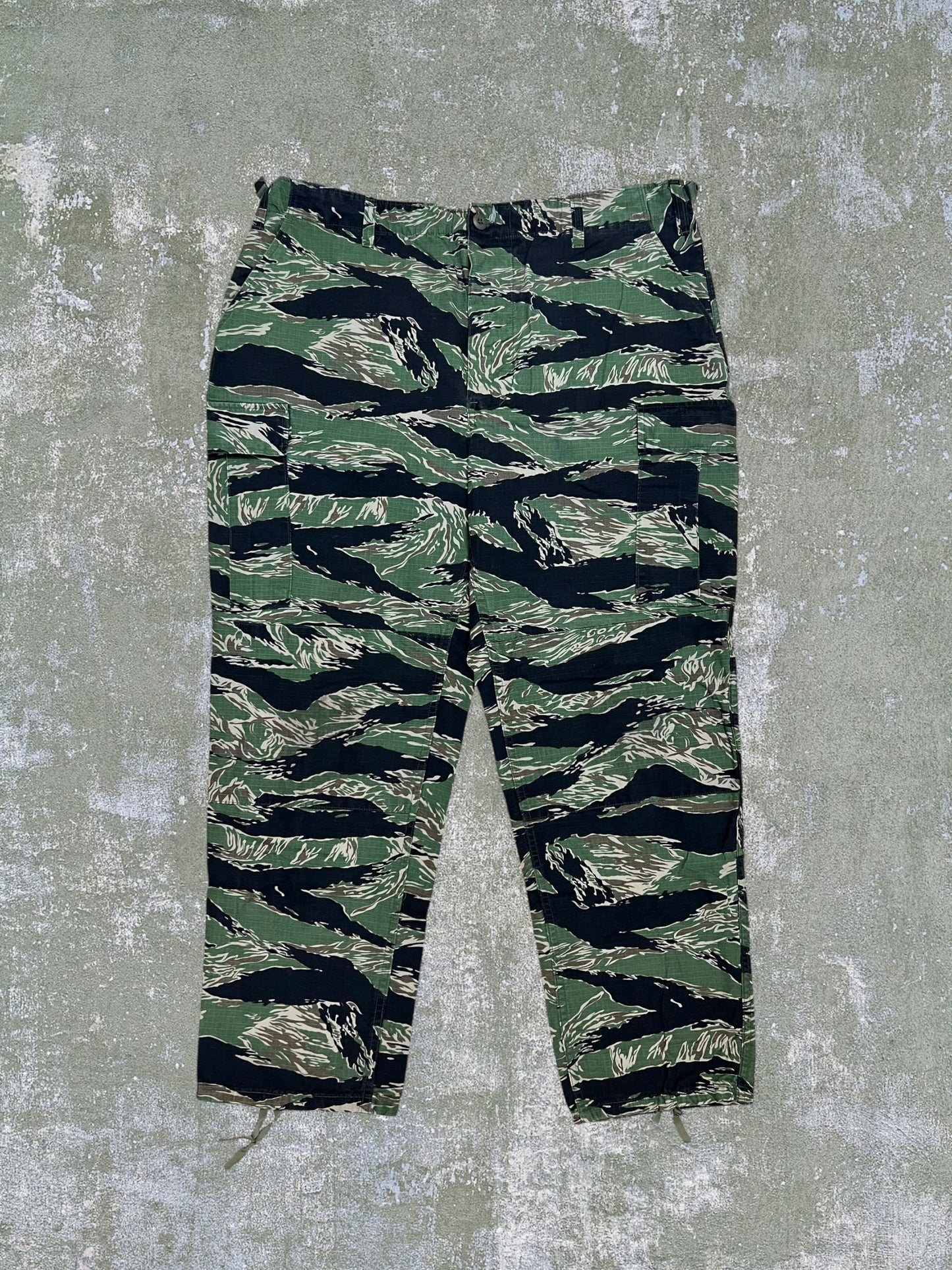 2000s US Military Tiger Camo Combat Pants (XL)