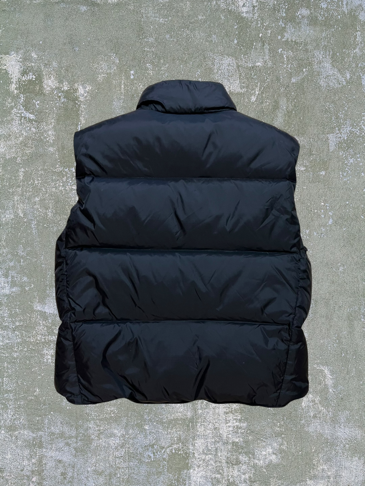 Early-2000s Gap Down Filled Vest (L)