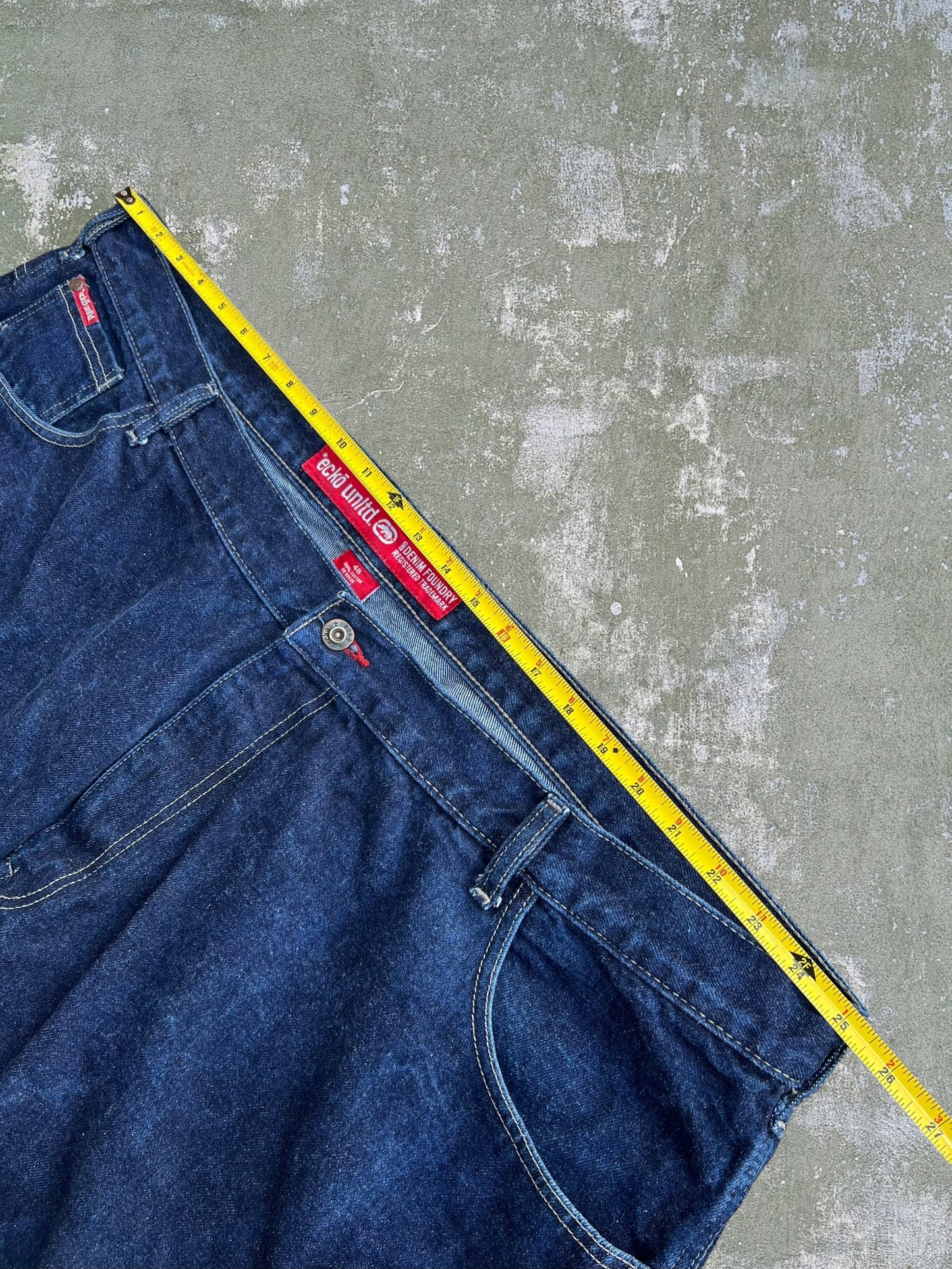 Early-2000s Ecko Carpenter Jeans (48)