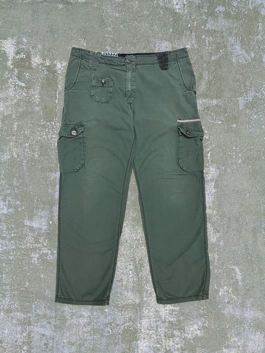 2000s Reef Cargo Pants (36)