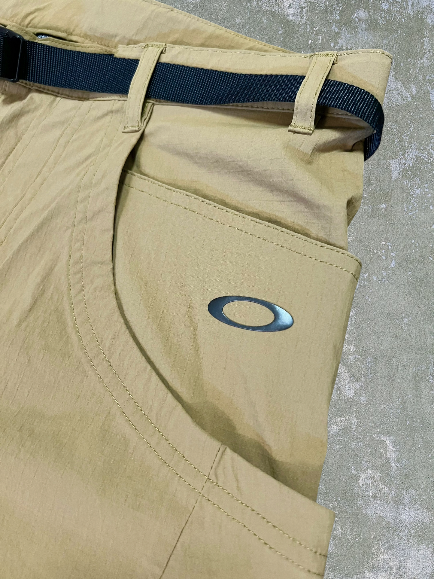 2022 Oakley Cordura Hiking Shorts (M)