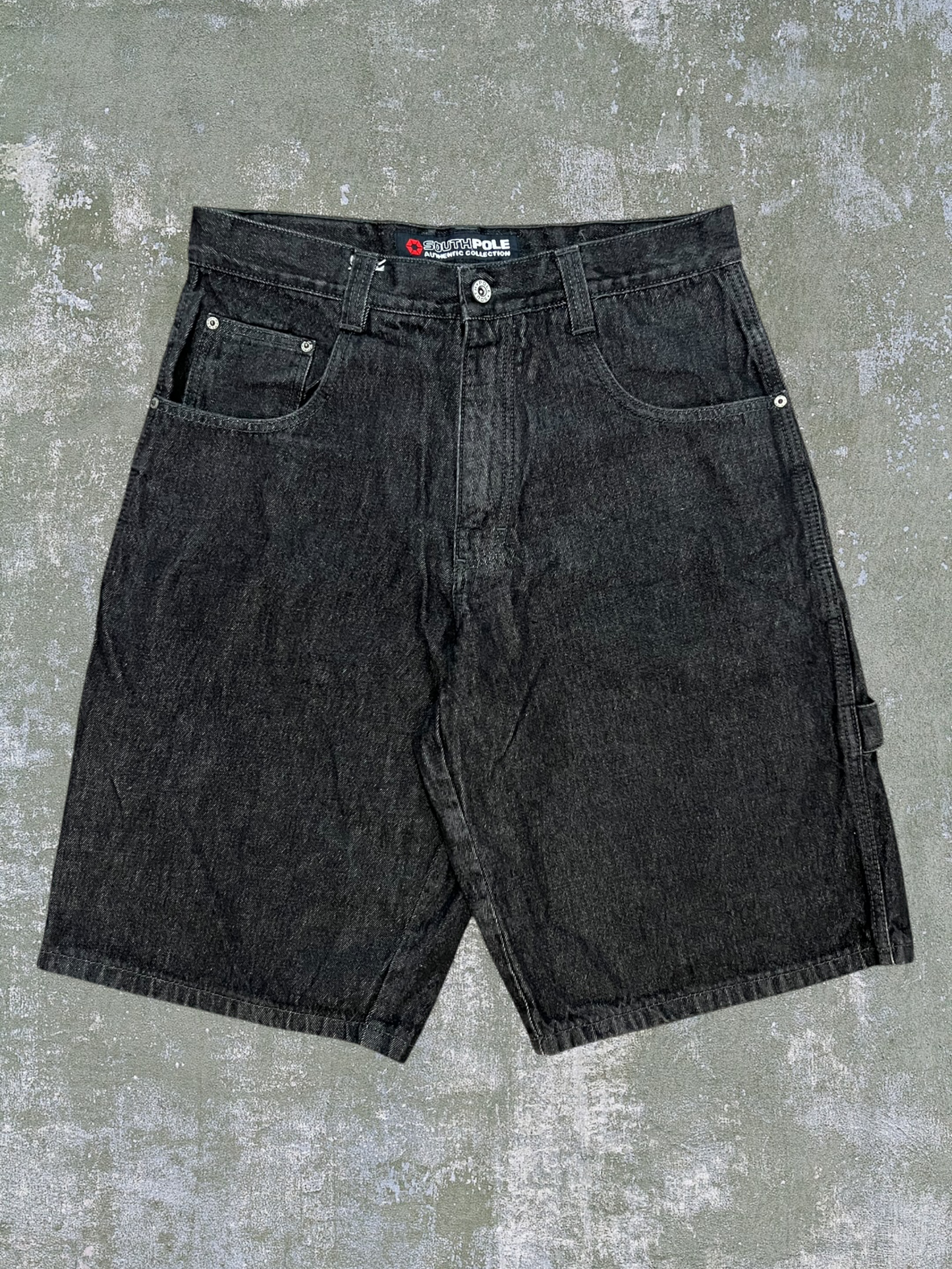 Early-2000s Southpole Carpenter Jean Shorts (34)