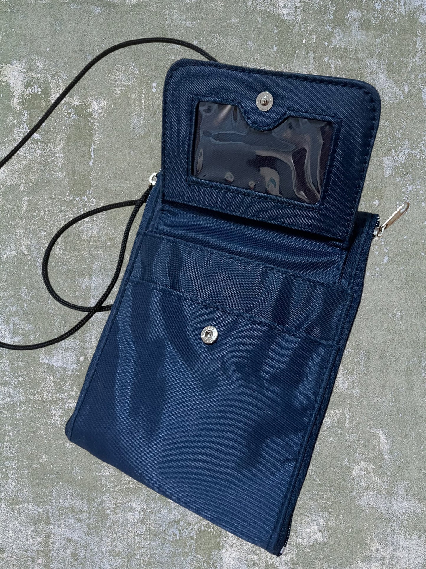 ‘90s Adidas Shoulder Bag