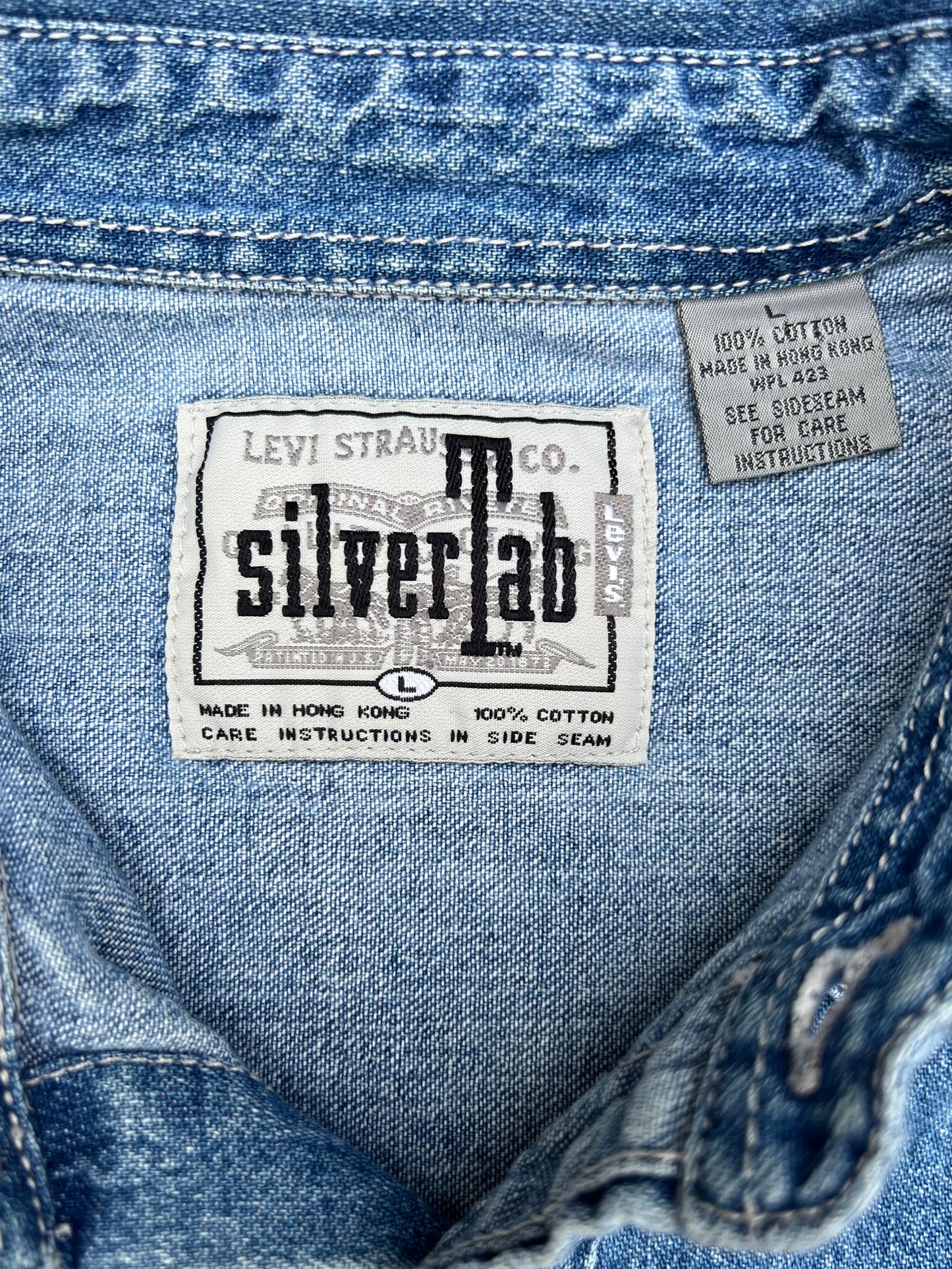 ‘90s Levi’s Silver Tab Denim Shirt (XL)