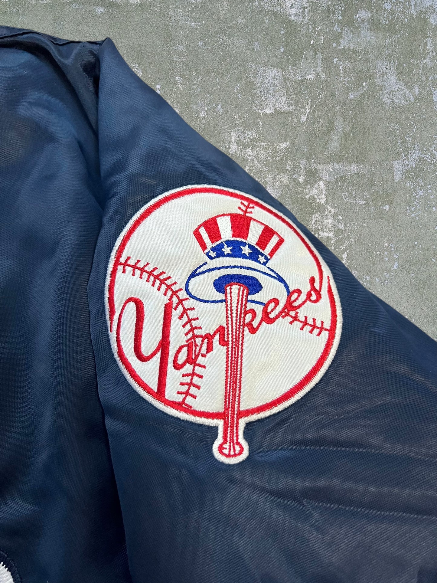 ‘90s Starter New York Yankees Satin Varsity Jacket (XL)