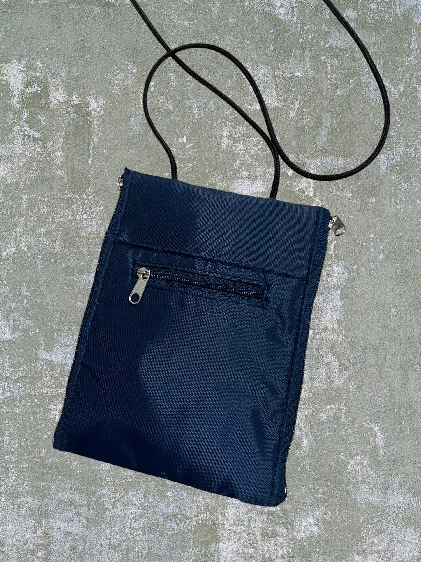 ‘90s Adidas Shoulder Bag