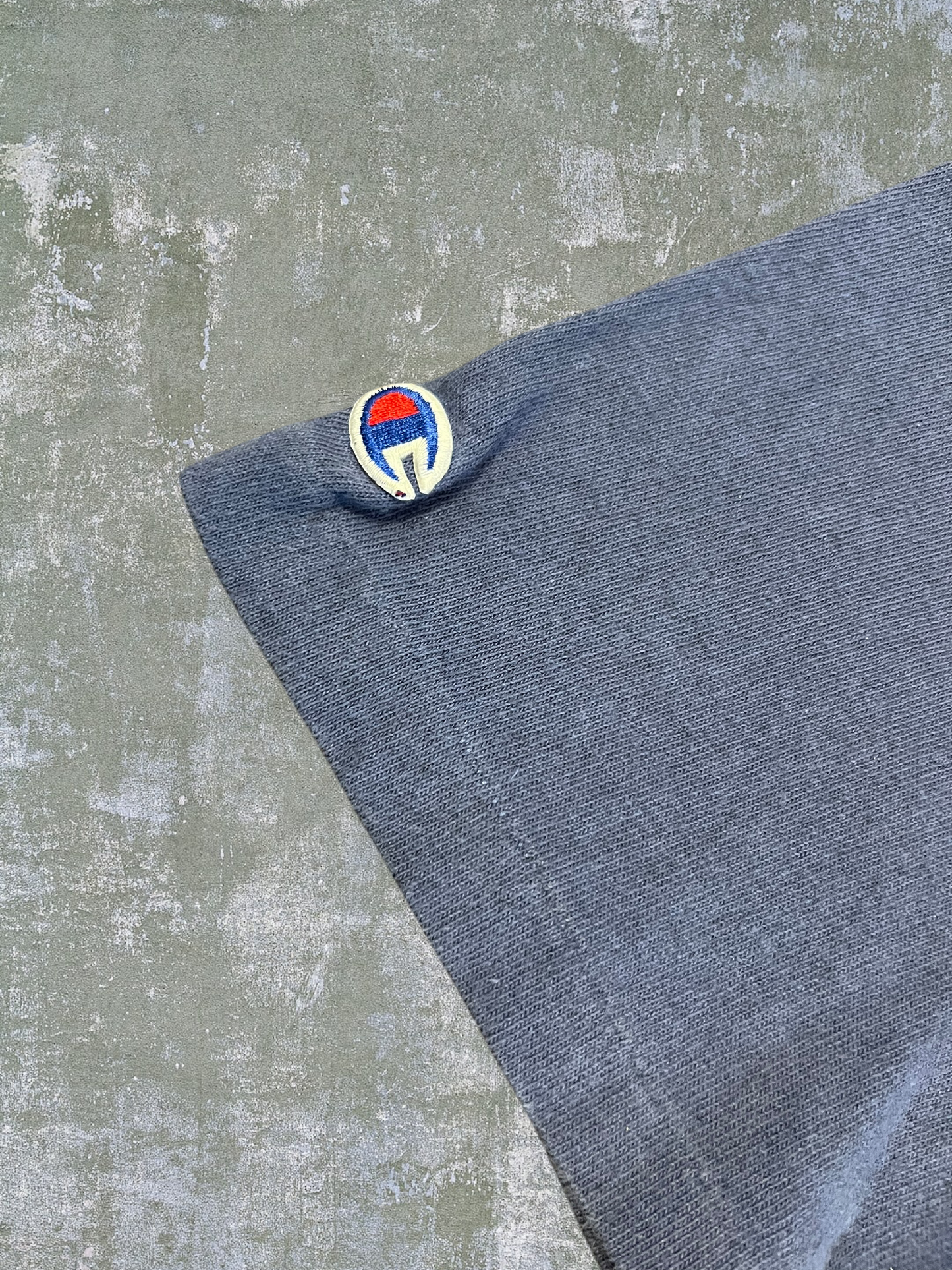 ‘90s Champion Tee (M)