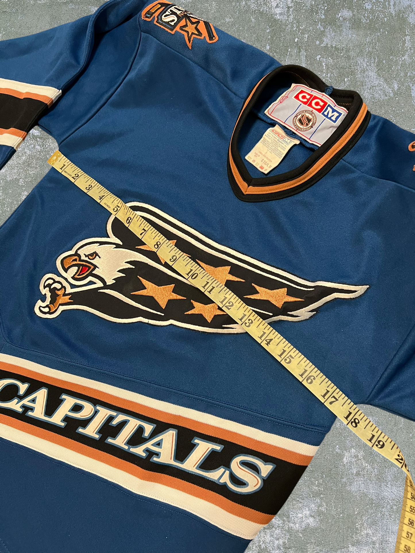 ‘90s CCM Washington Capitals Jersey (Youth XL)