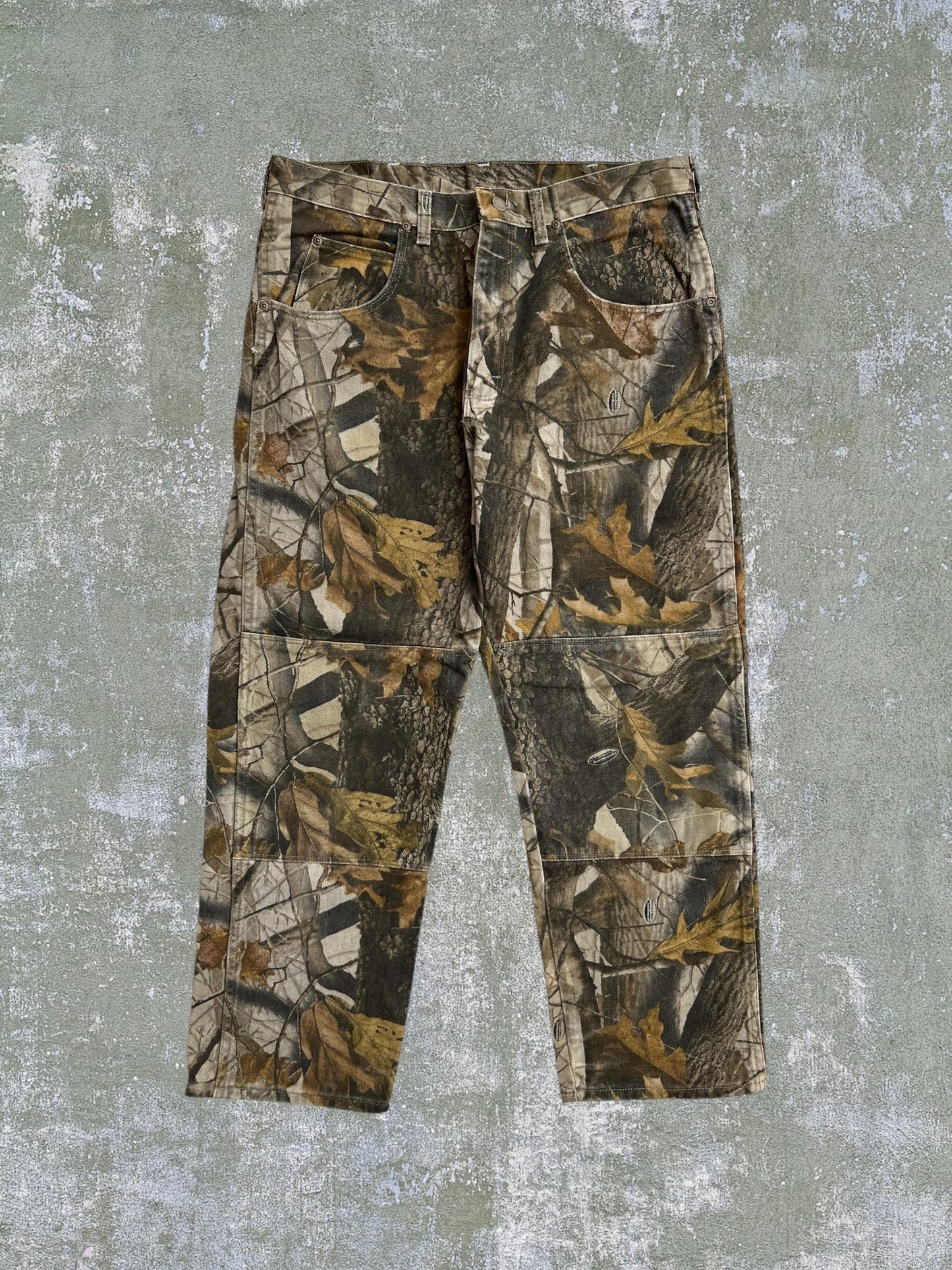 Vintage Wrangler RealTree Camo Jeans (34x30)