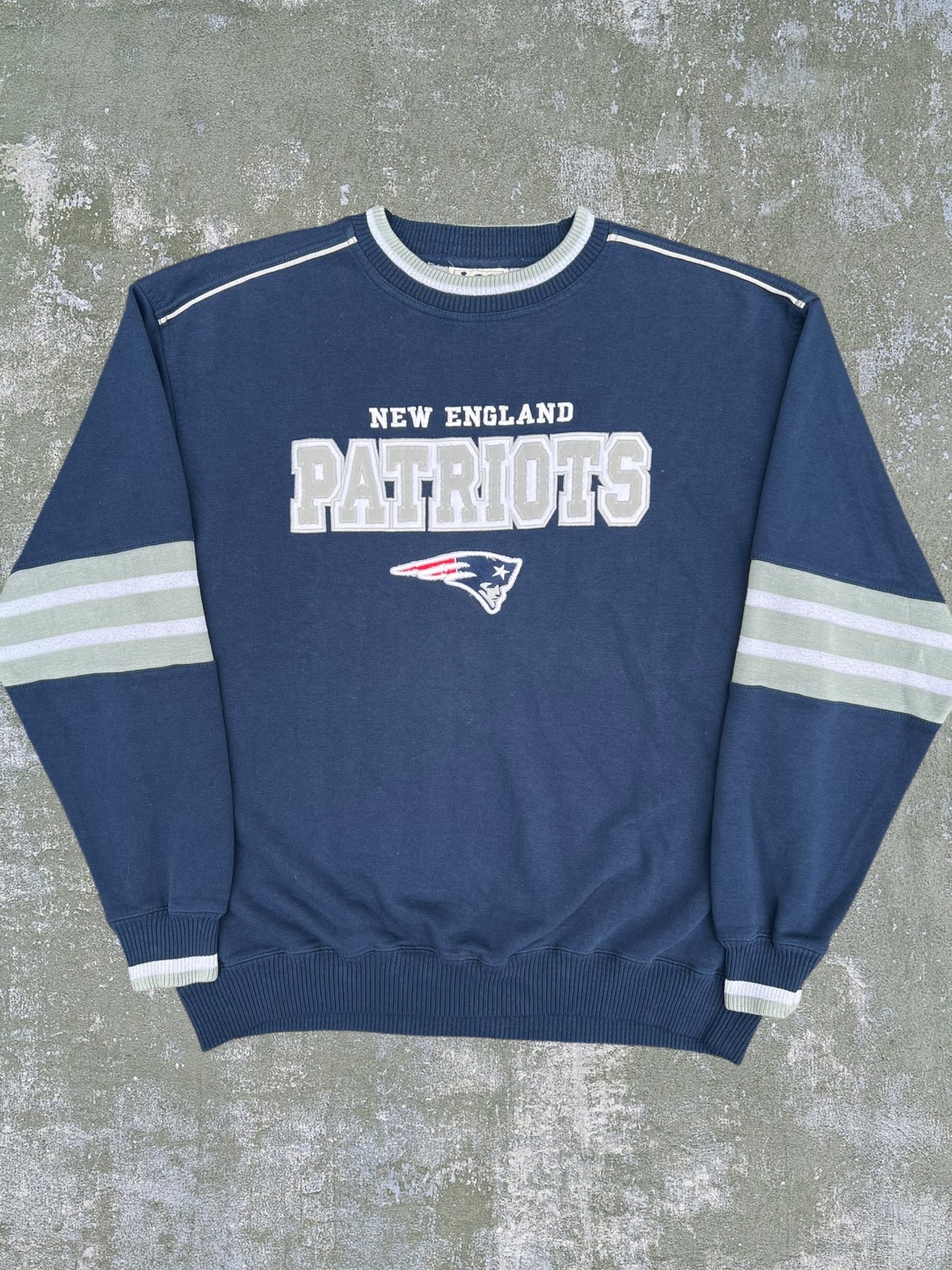 ‘90s New England Patriots Crewneck (L)