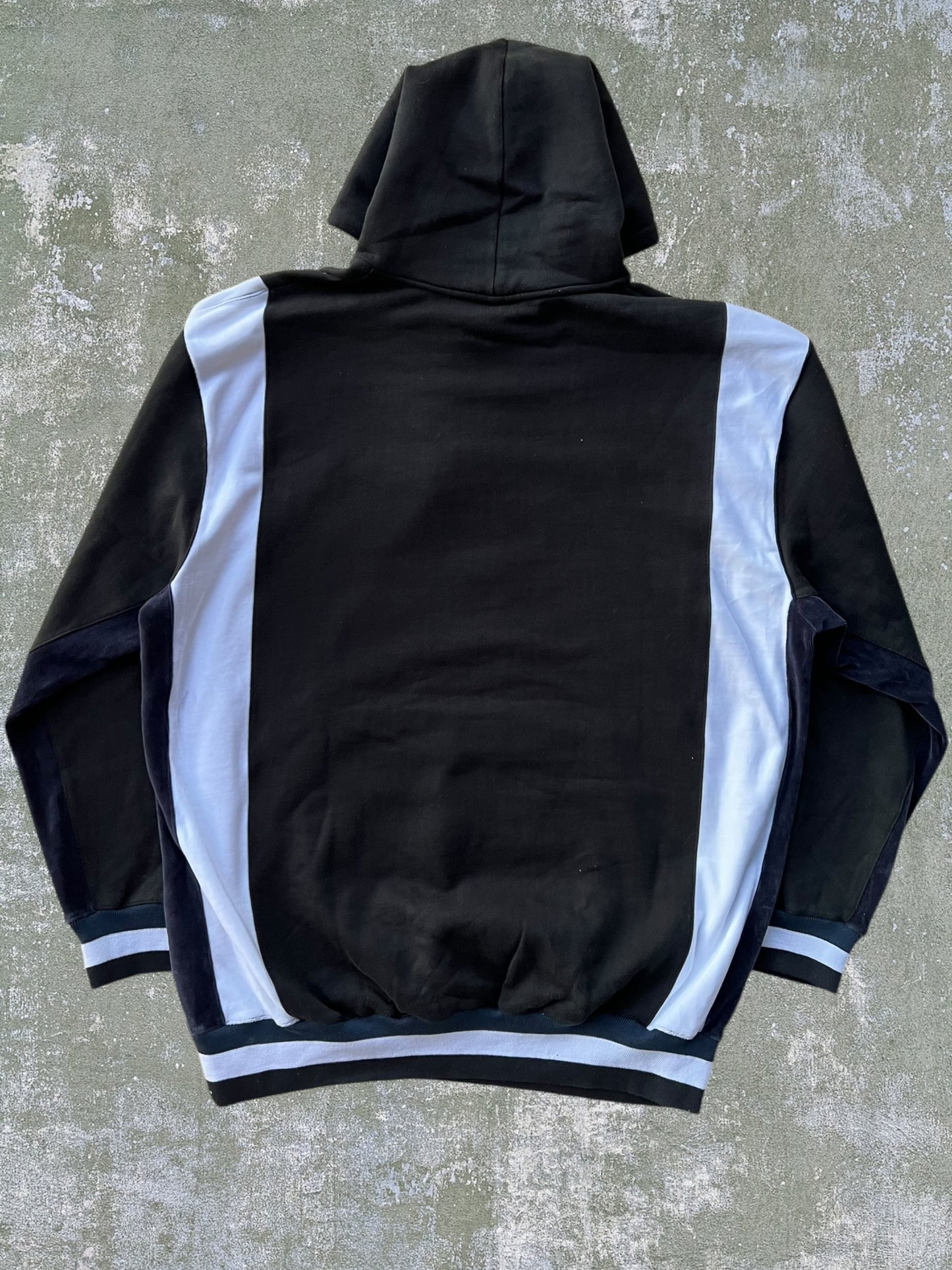 Early-2000s Ecko Hoodie (XXL) (New With Tags)