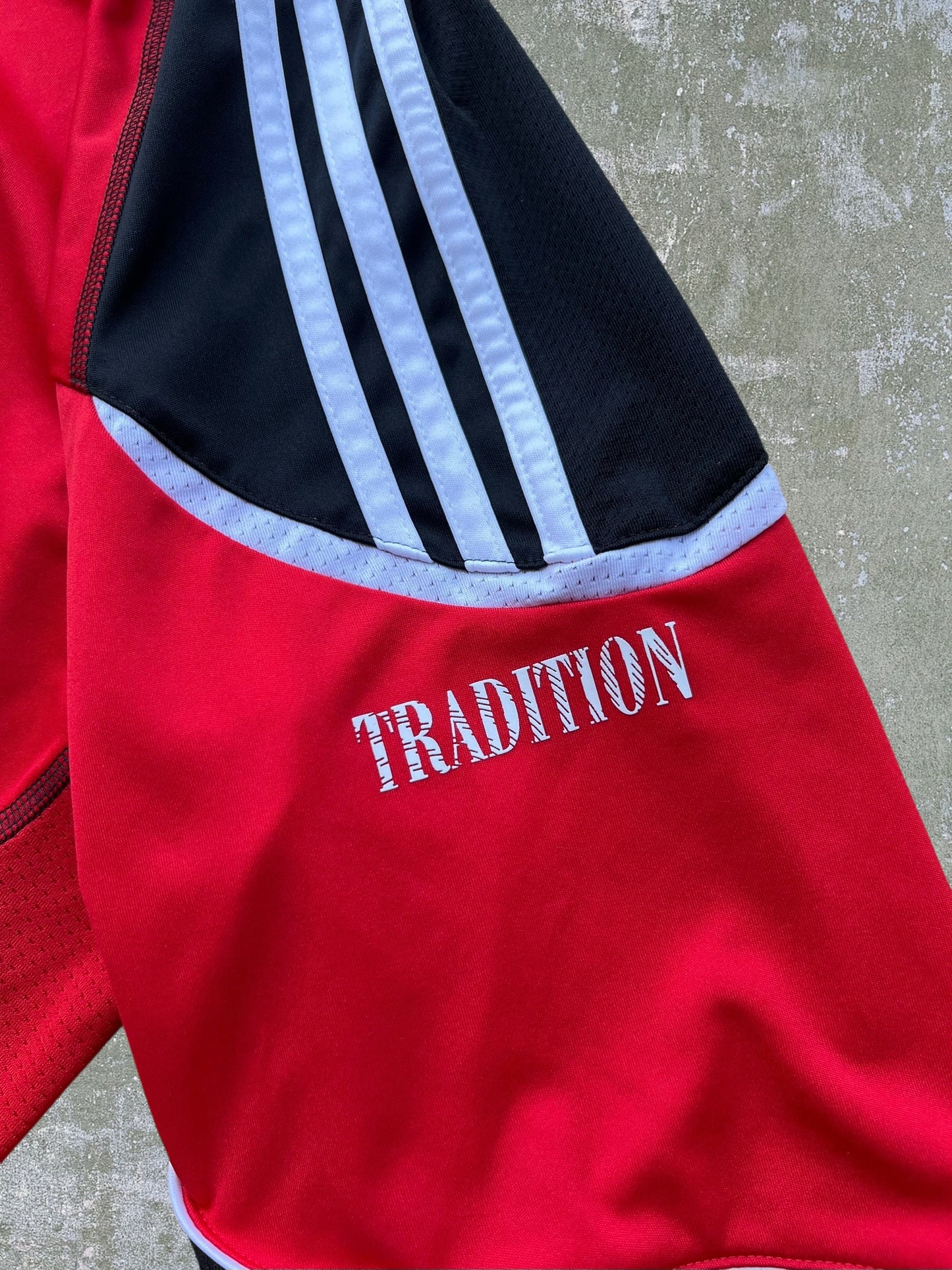 2010 Adidas DC United Jersey (XL)