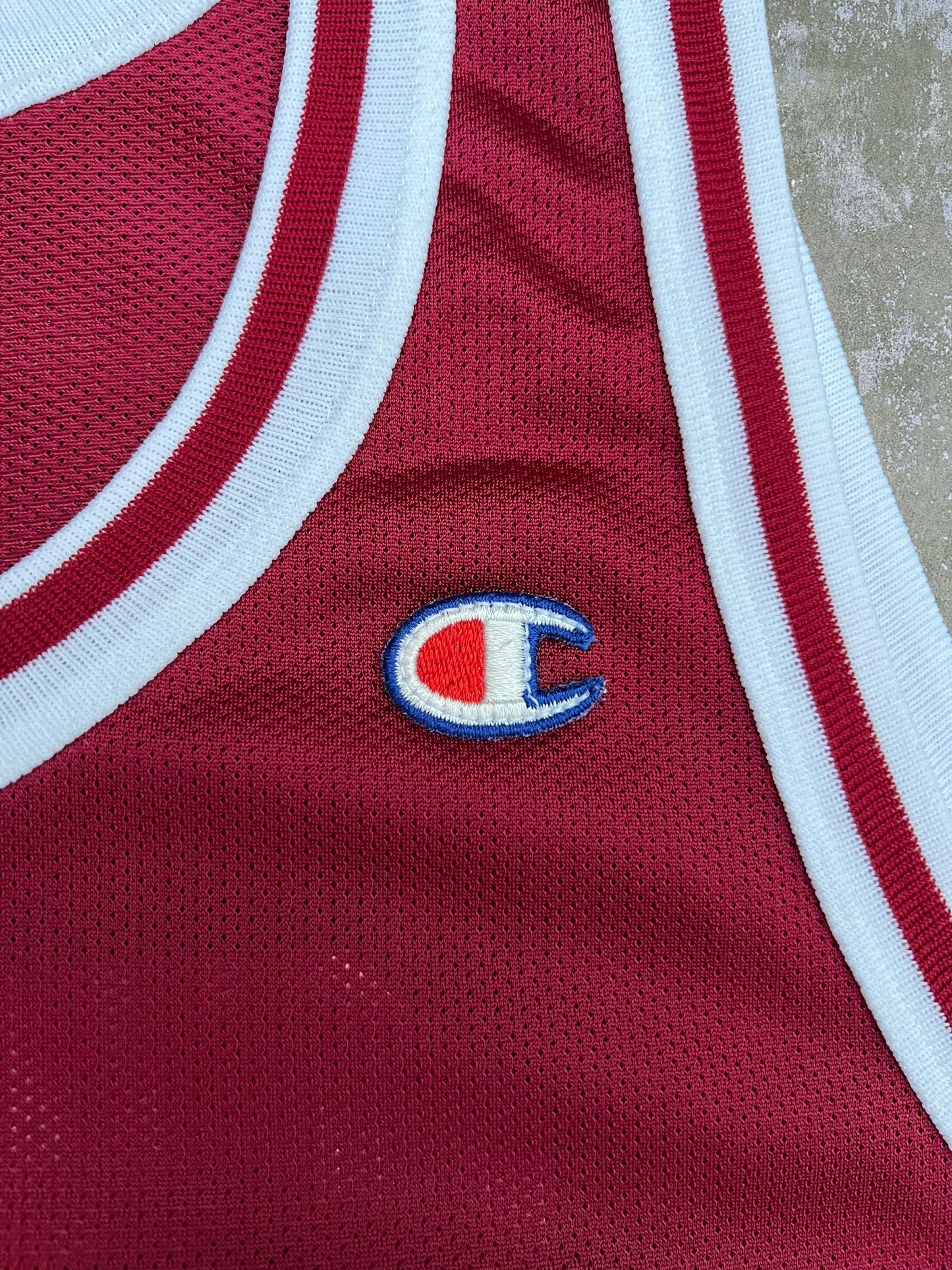 ‘90s Champion UMass Basketball Jersey (XL)