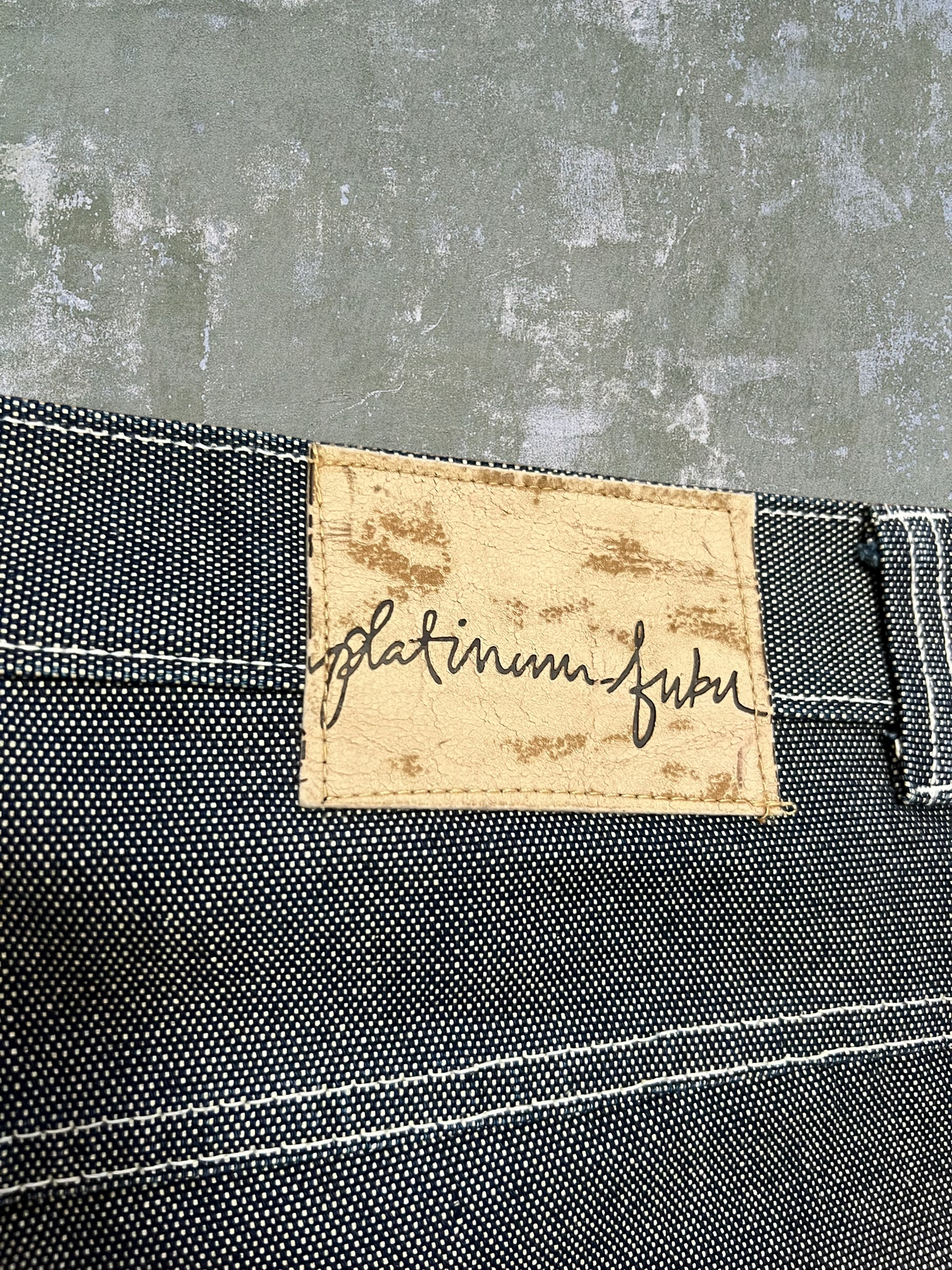 Early-2000s Platinum FUBU Jean Shorts (42)