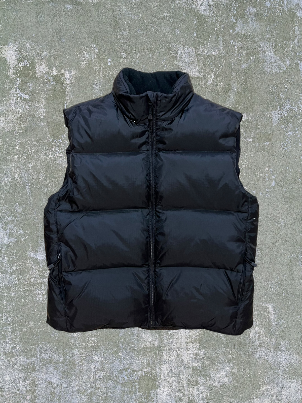 Early-2000s Gap Down Filled Vest (L)