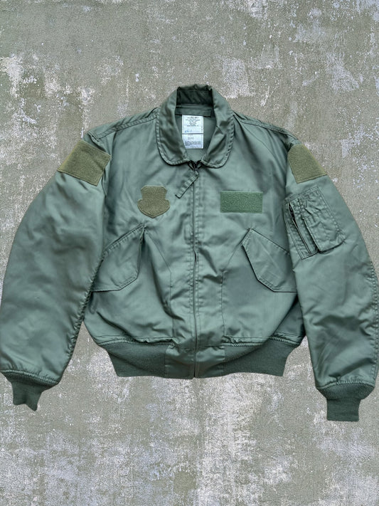 Vintage US Military CWU-36/P Flight Jacket (L)