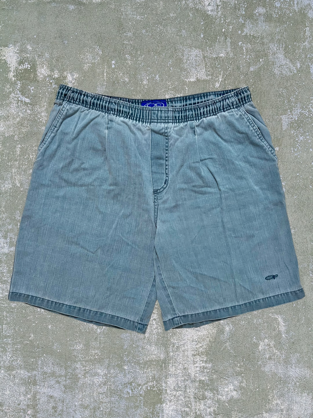 ‘90s Ocean Pacific Shorts (M)