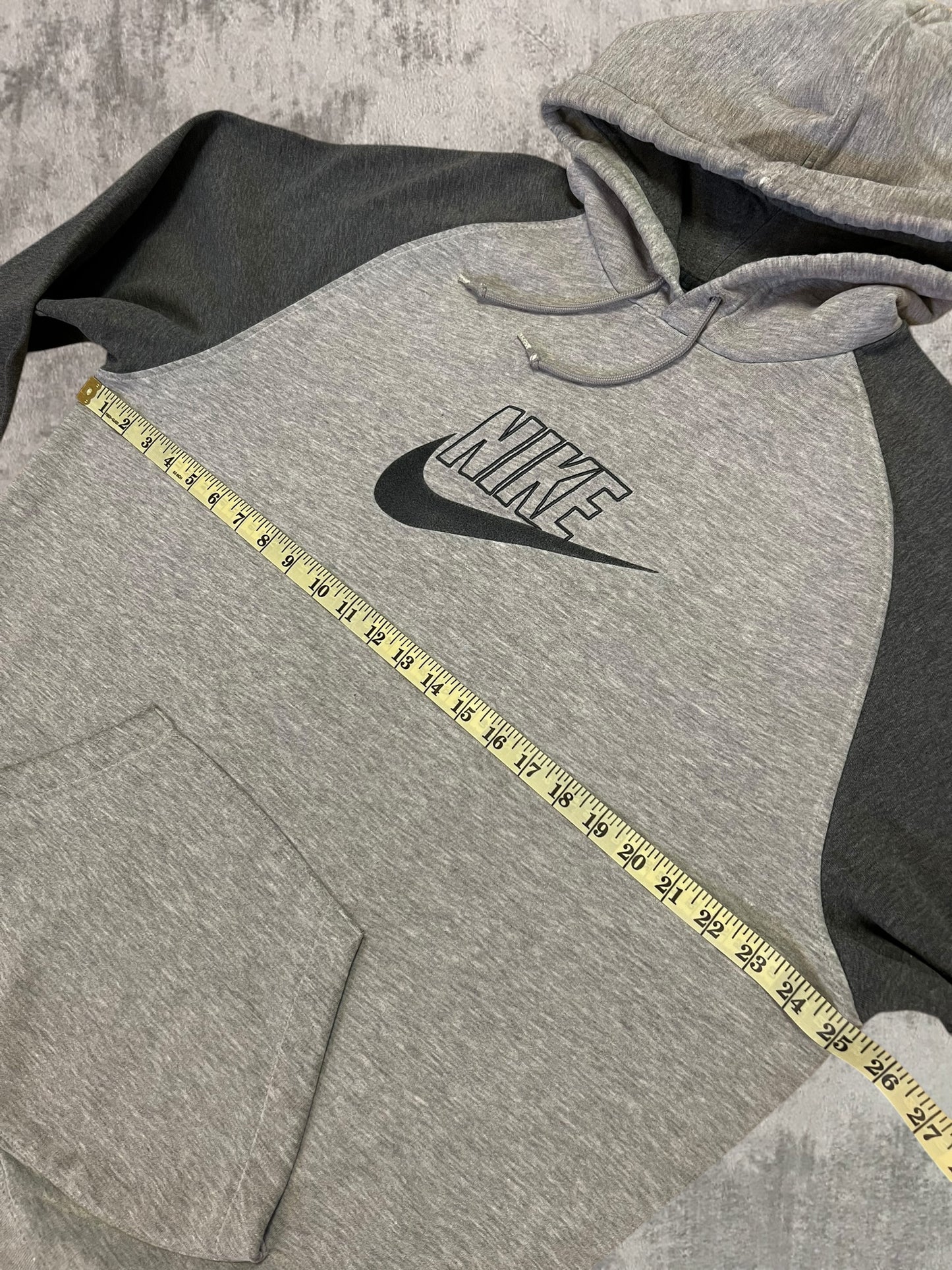 Early-2000s Nike Hoodie (XL)