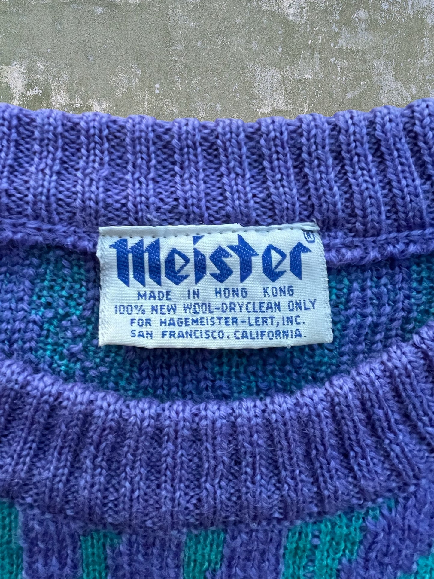 Vintage Patterned Wool Sweater (M)