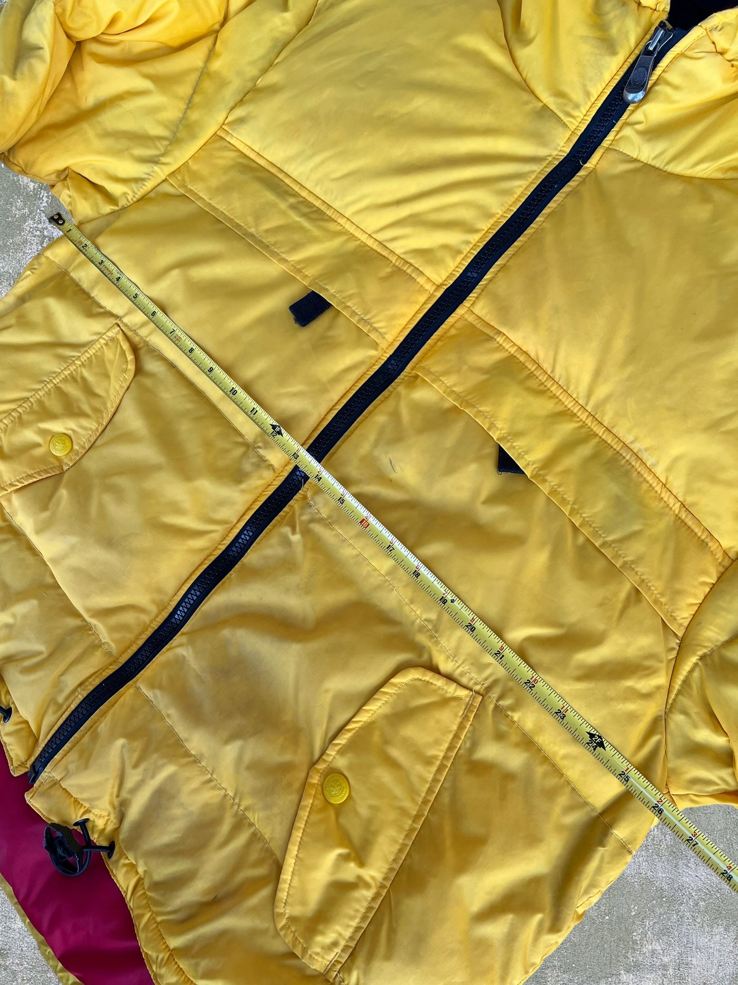 Early-2000s Tommy Hilfiger Puffer Jacket (L)